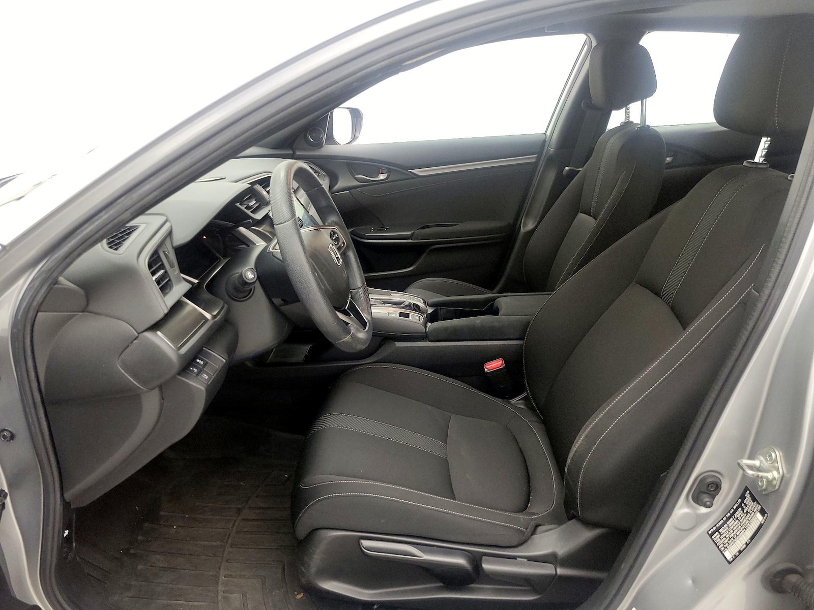 2019 Honda Civic Hatchback EX - Photo 12