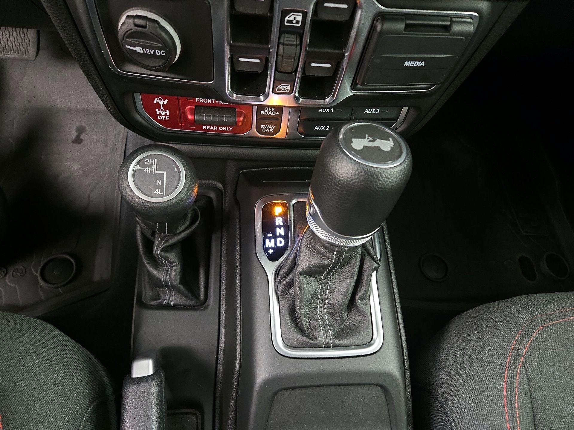 Thumbnail: 2024 Jeep Wrangler - 17