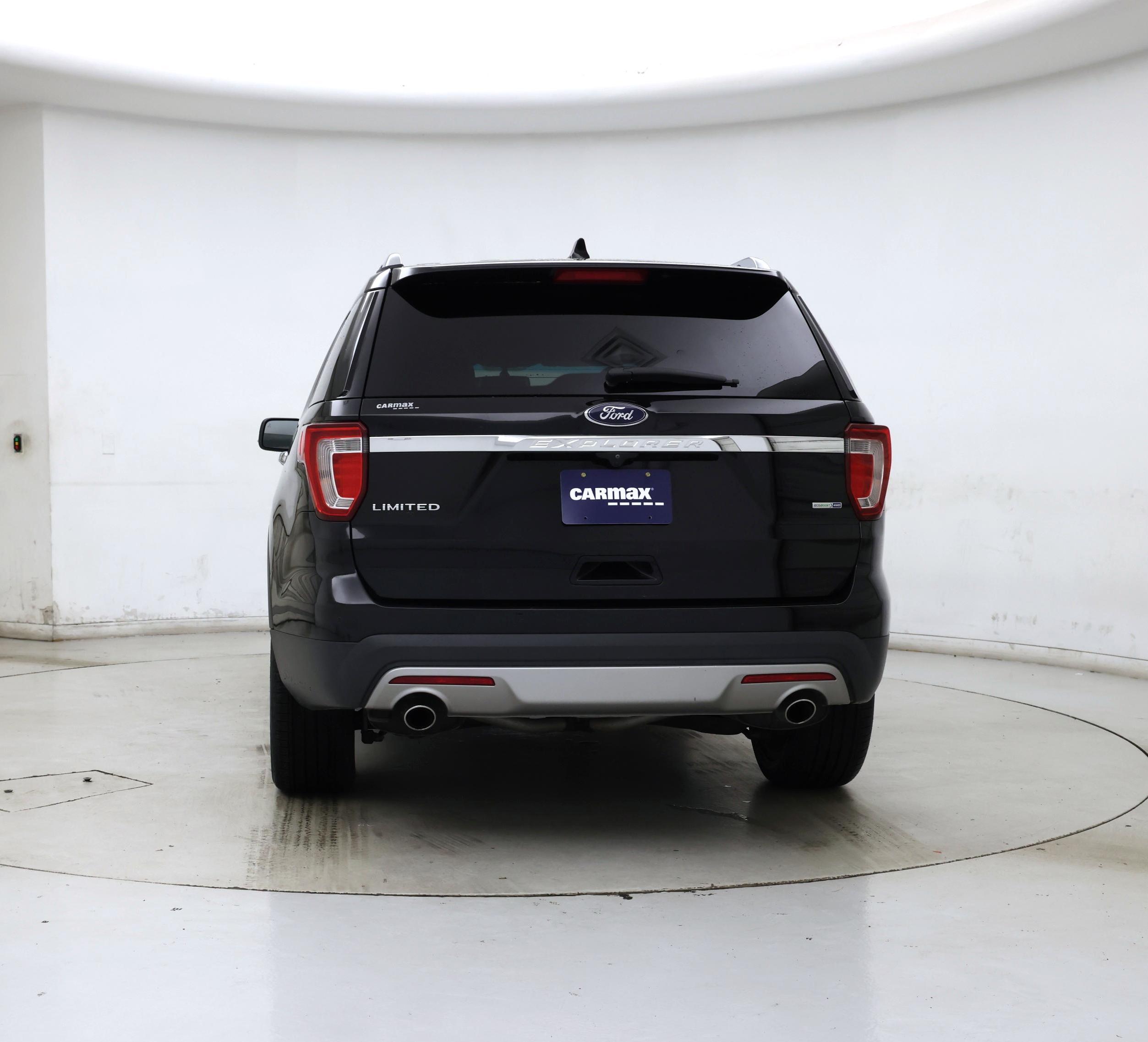 Thumbnail: 2017 Ford Explorer - 6