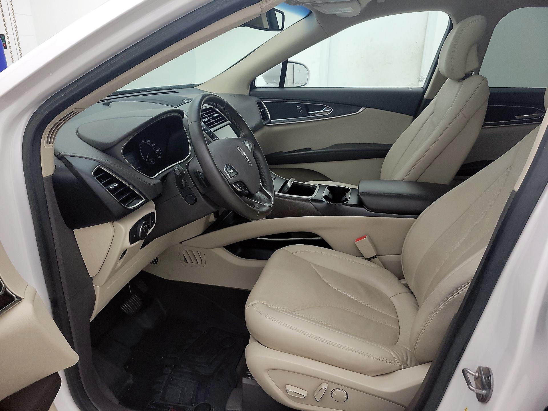 Thumbnail: 2018 Lincoln MKX - 11
