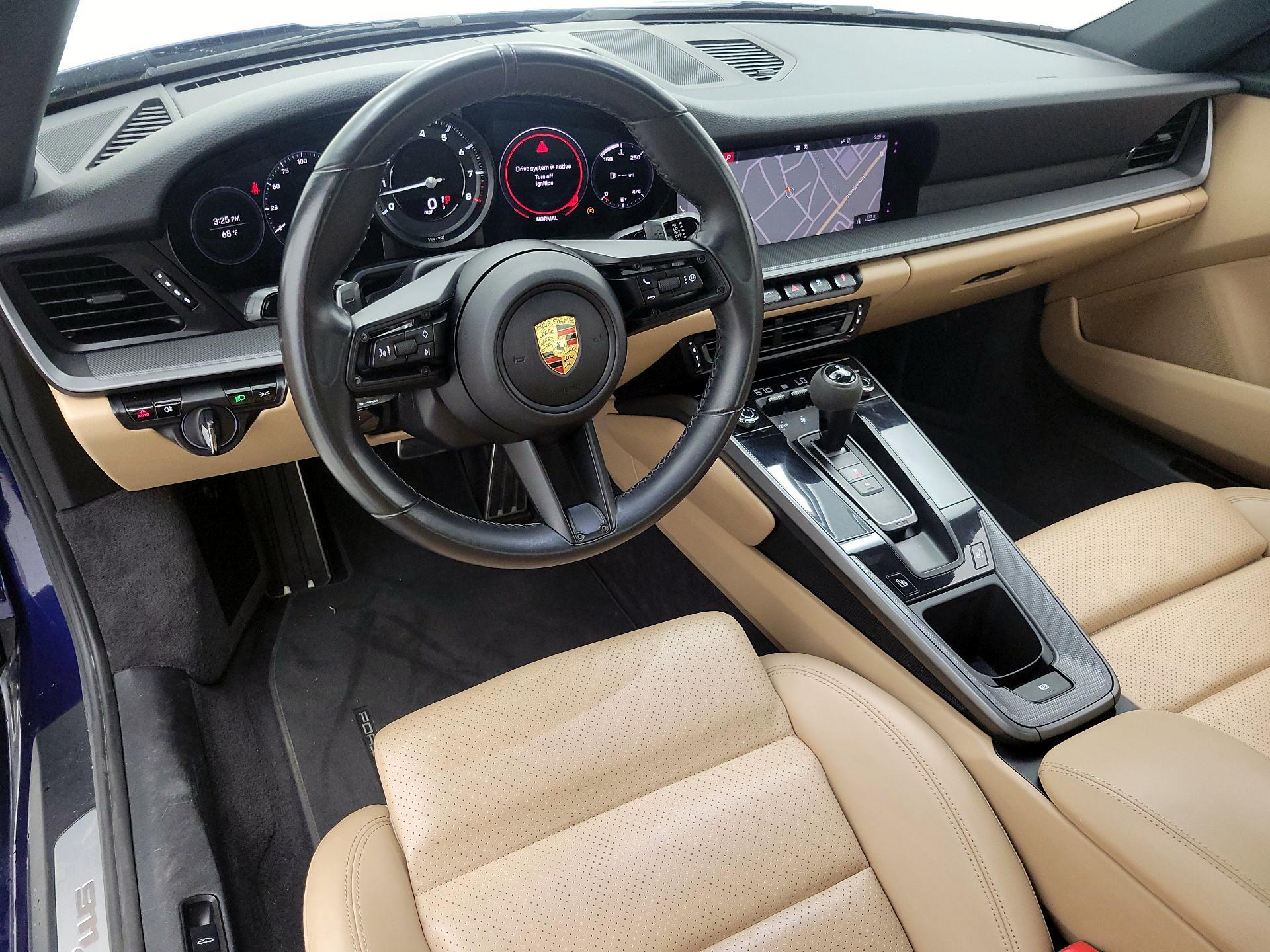 Thumbnail: 2020 Porsche 911 - 9