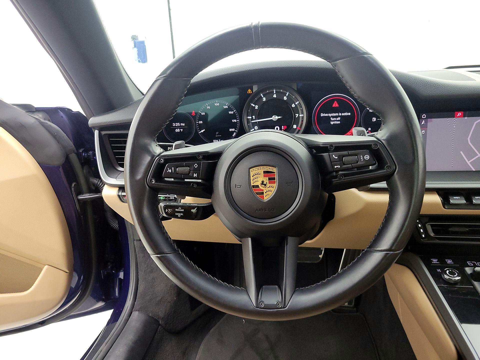 Thumbnail: 2020 Porsche 911 - 10