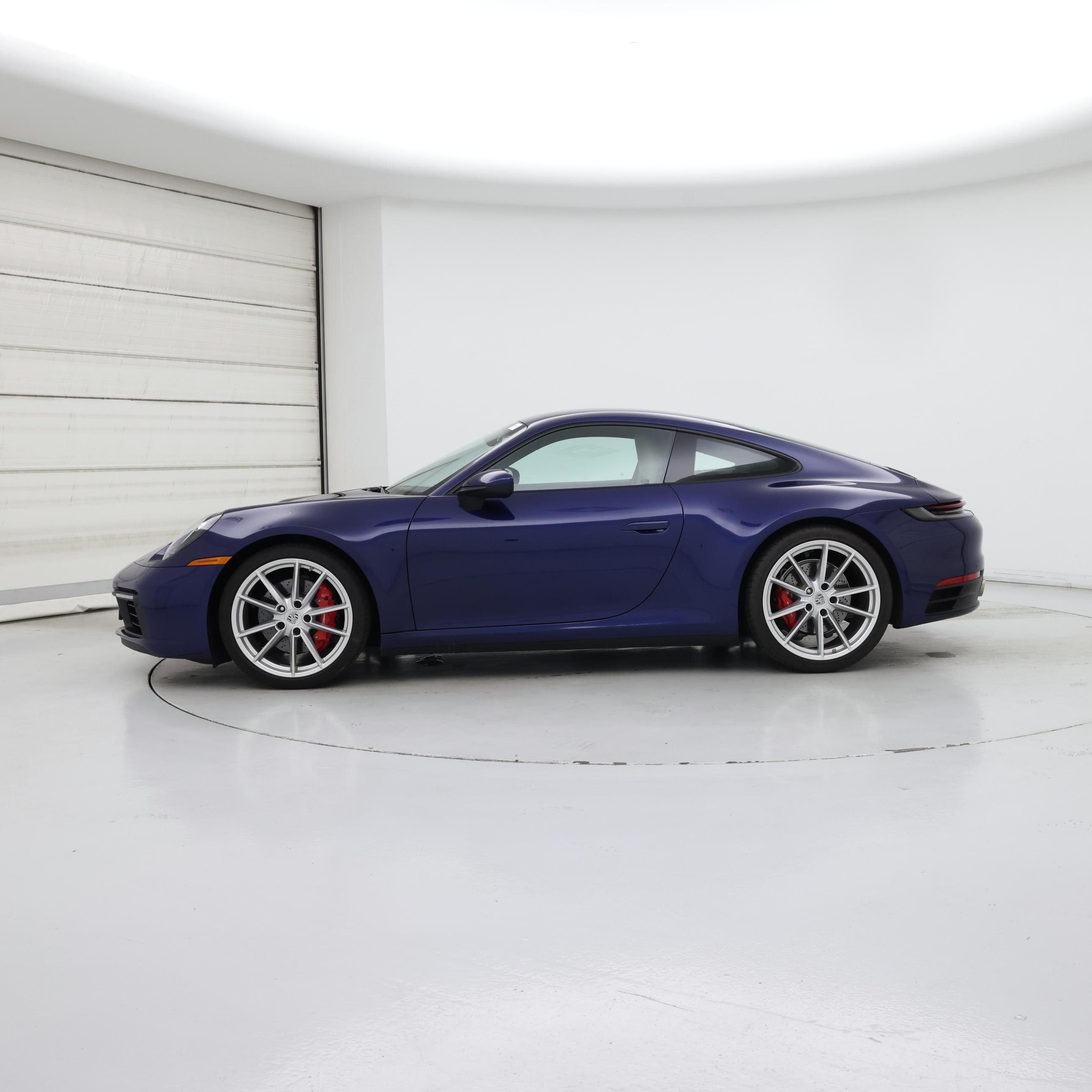 Thumbnail: 2020 Porsche 911 - 3