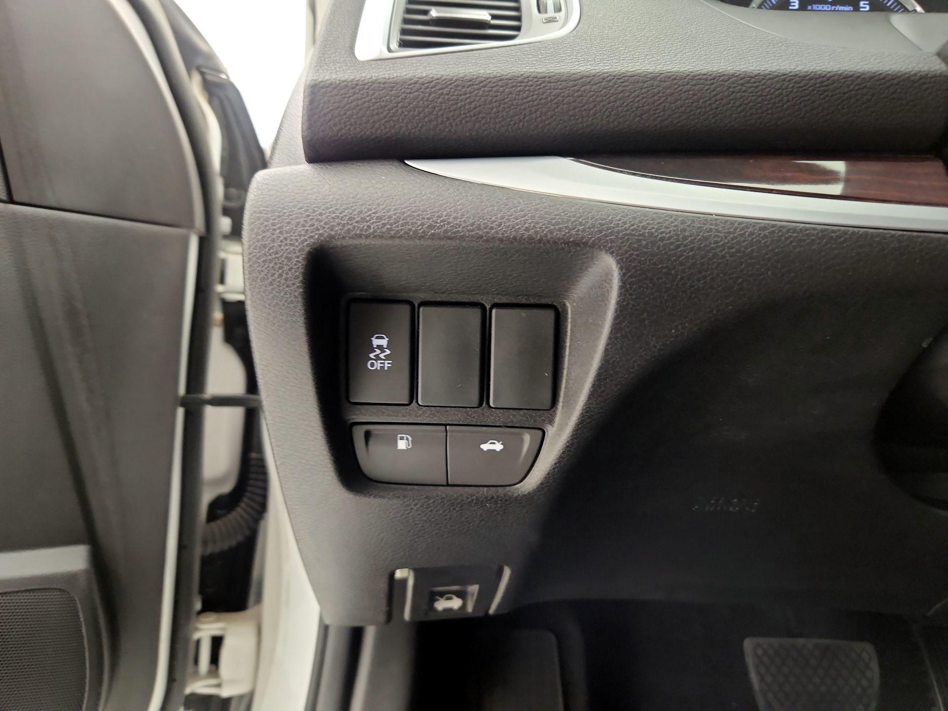Thumbnail: 2016 Acura TLX - 13