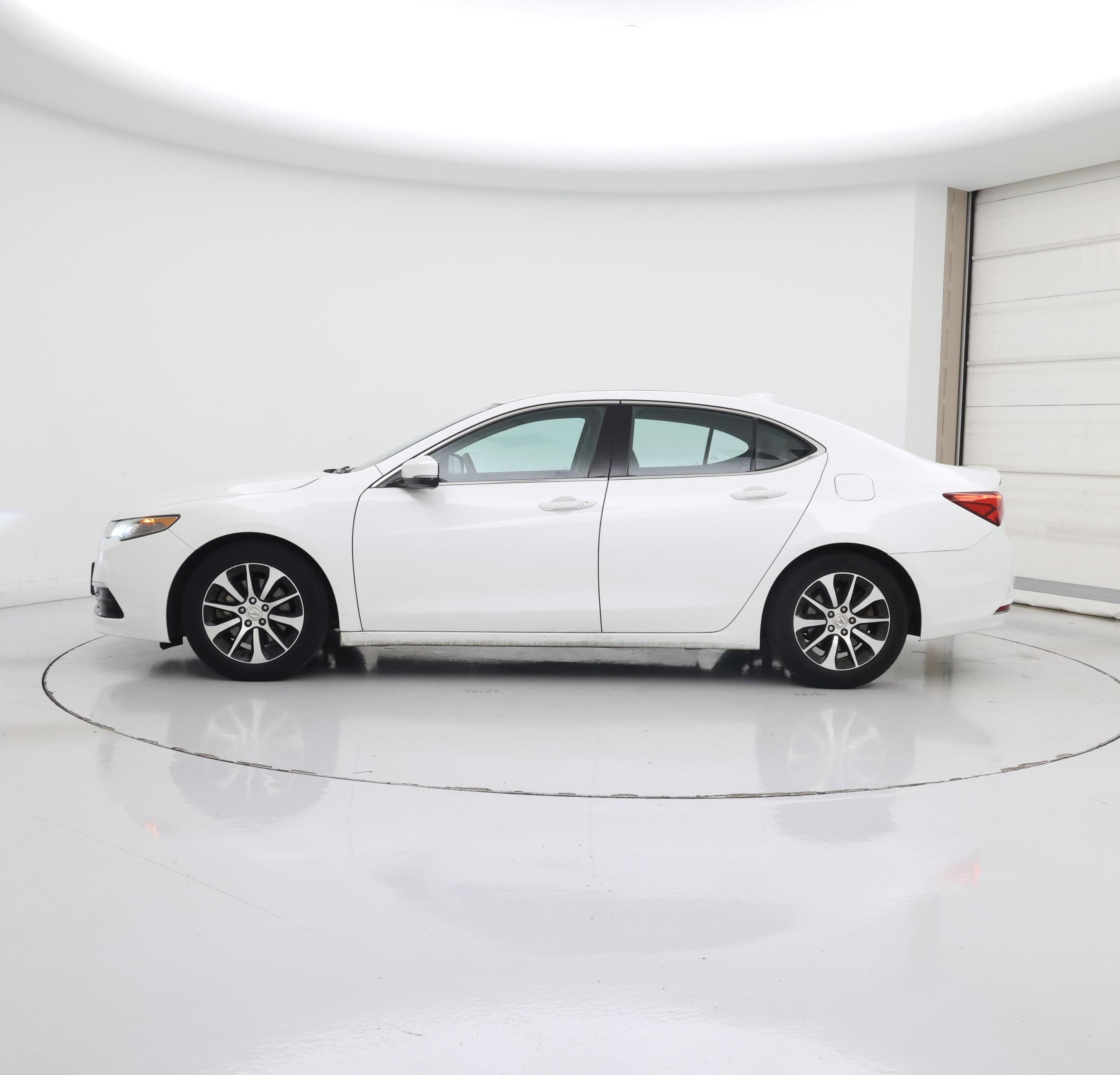Thumbnail: 2016 Acura TLX - 3