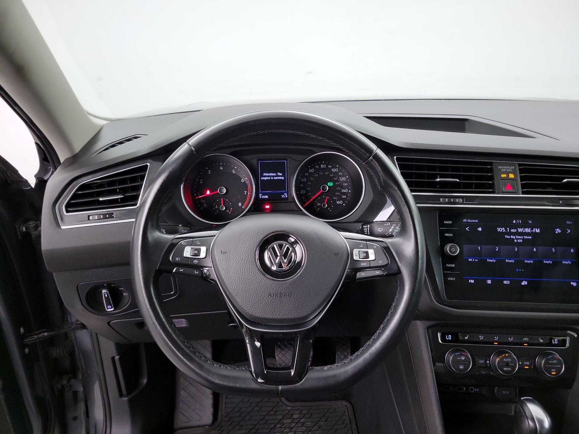 Thumbnail: 2019 Volkswagen Tiguan - 10
