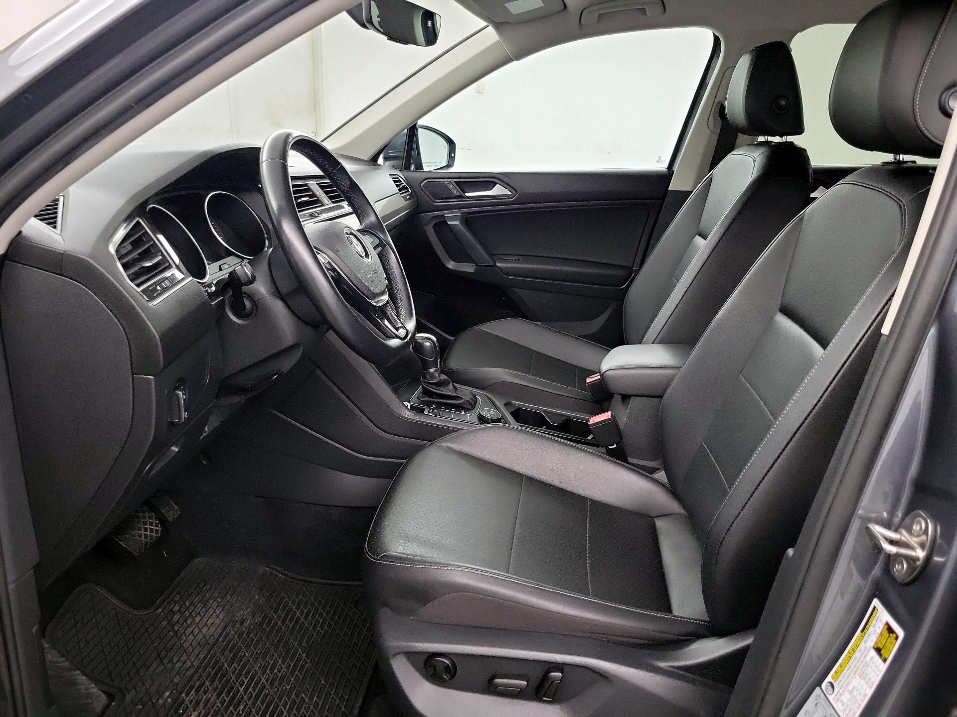 Thumbnail: 2019 Volkswagen Tiguan - 11