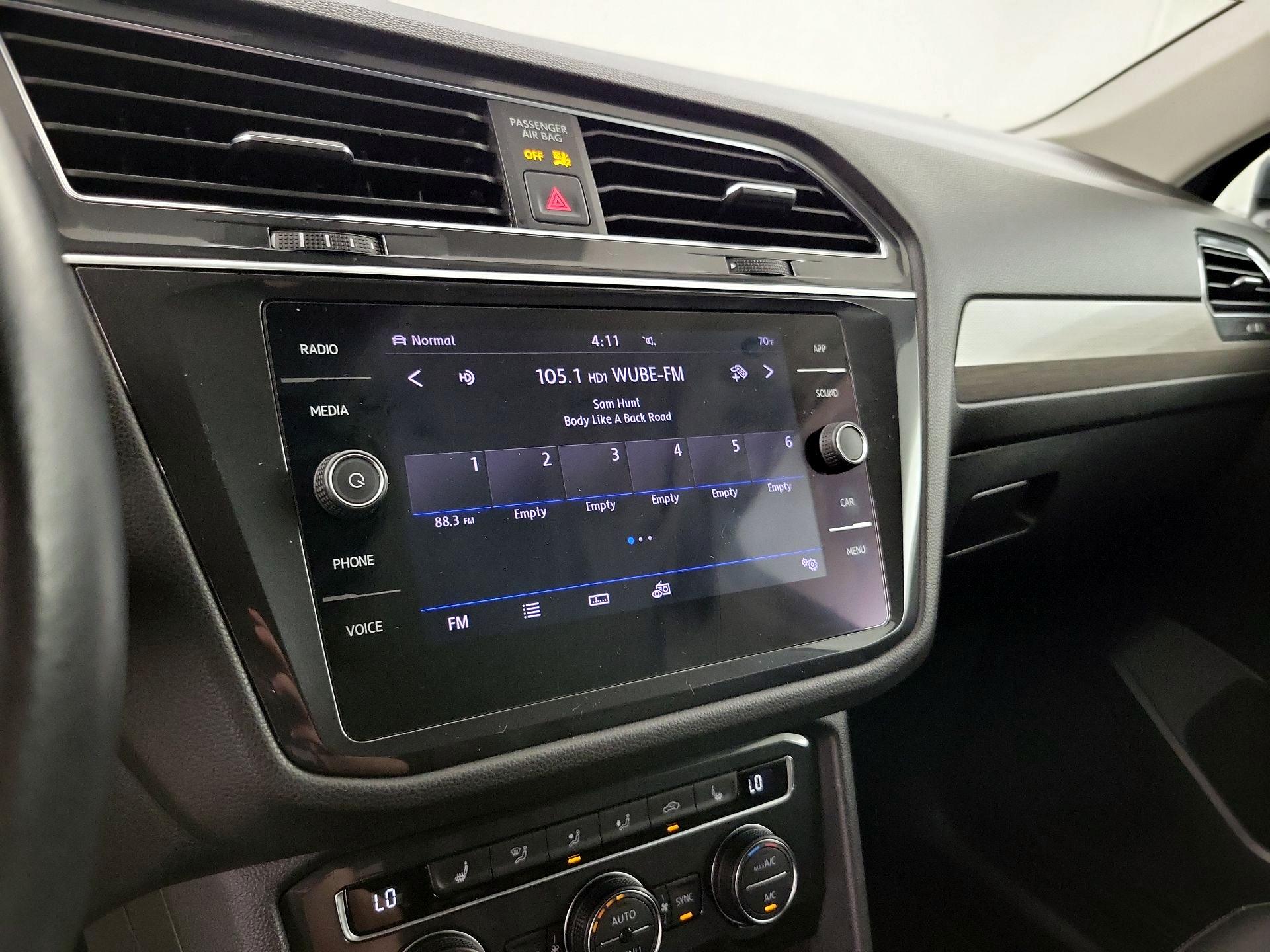Thumbnail: 2019 Volkswagen Tiguan - 15