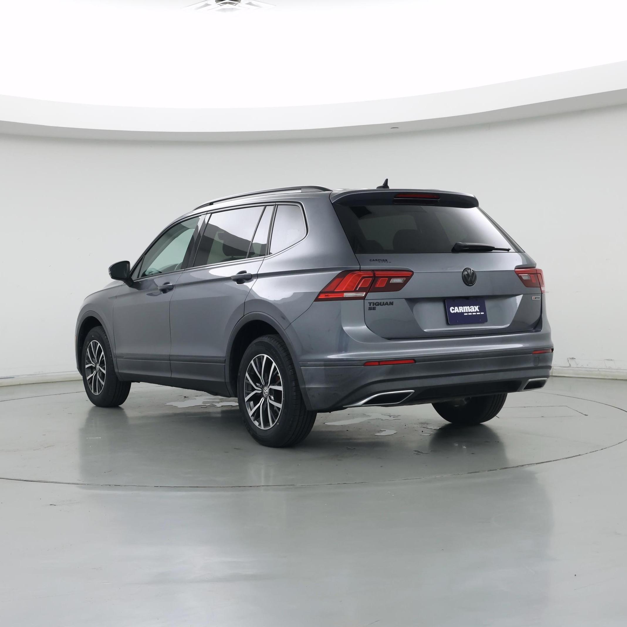 Thumbnail: 2019 Volkswagen Tiguan - 2