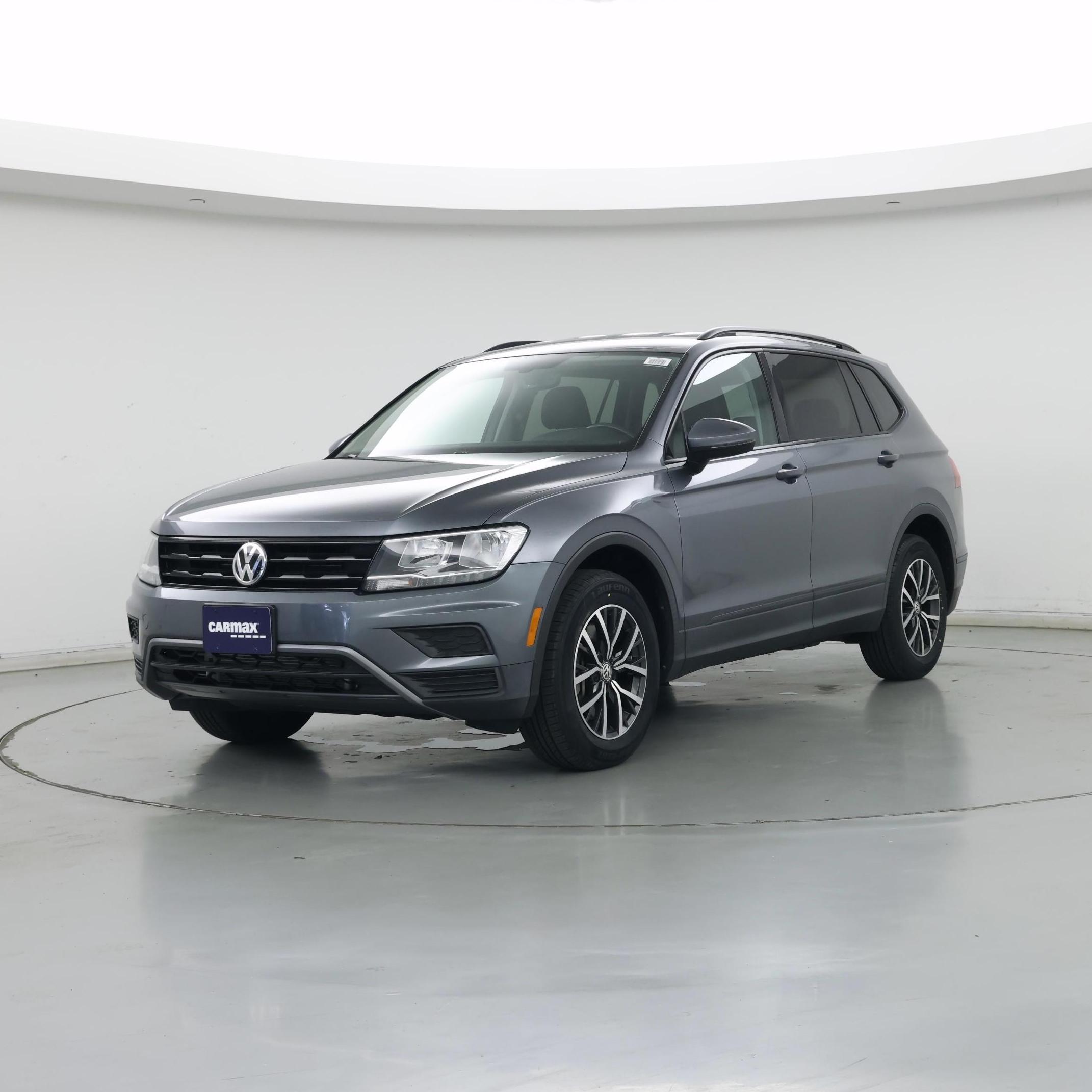 Thumbnail: 2019 Volkswagen Tiguan - 4