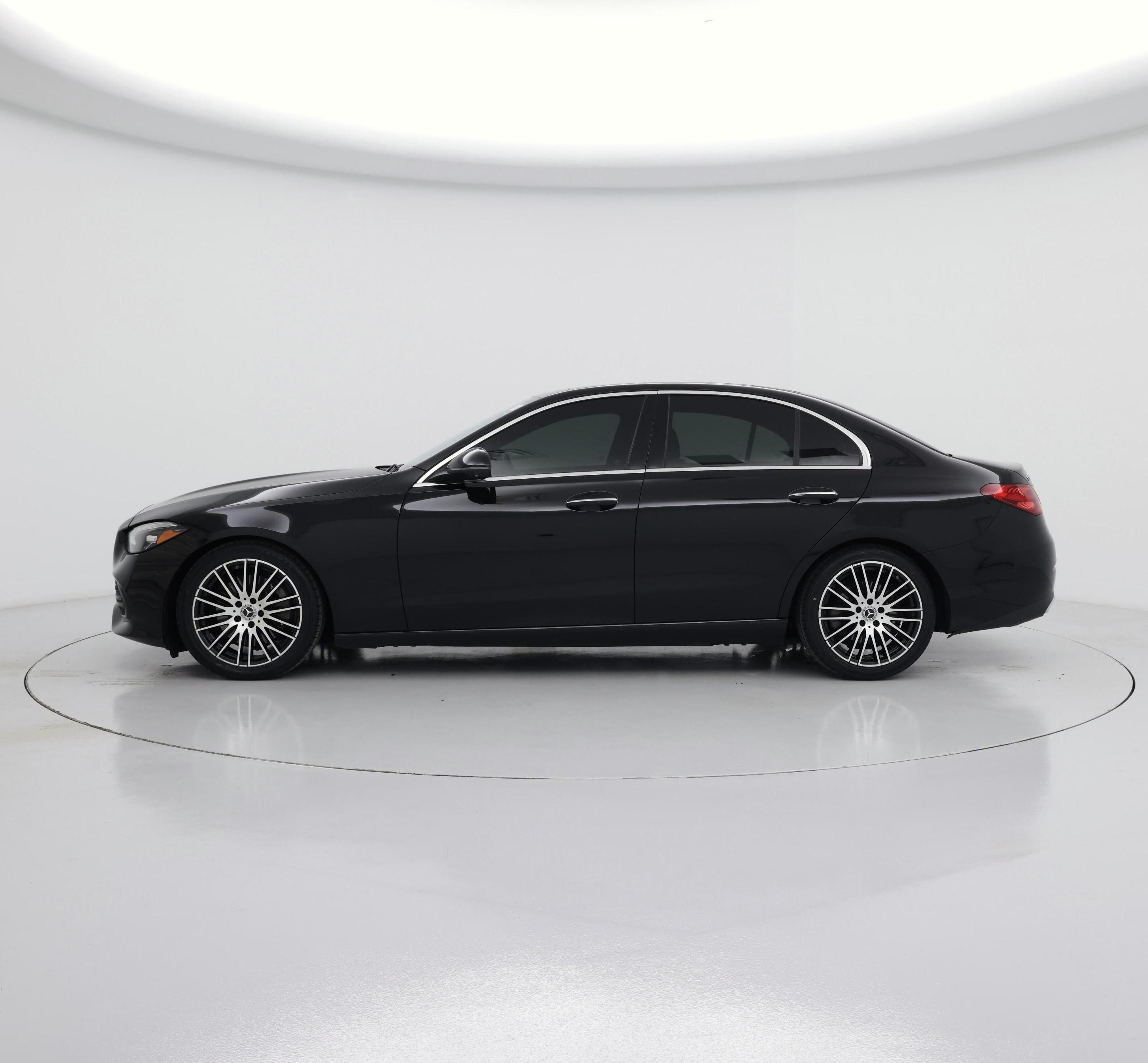 Thumbnail: 2022 Mercedes-Benz C-Class - 3