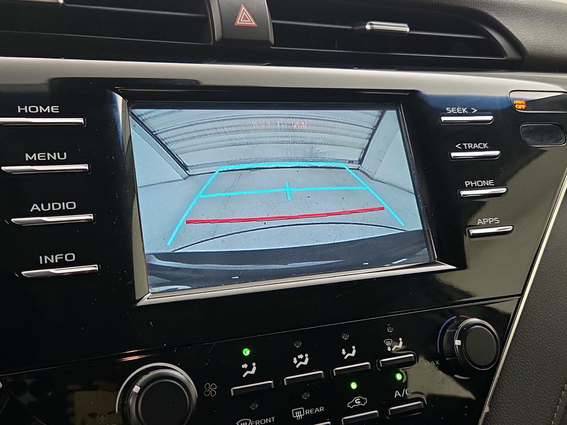 Thumbnail: 2018 Toyota Camry - 14