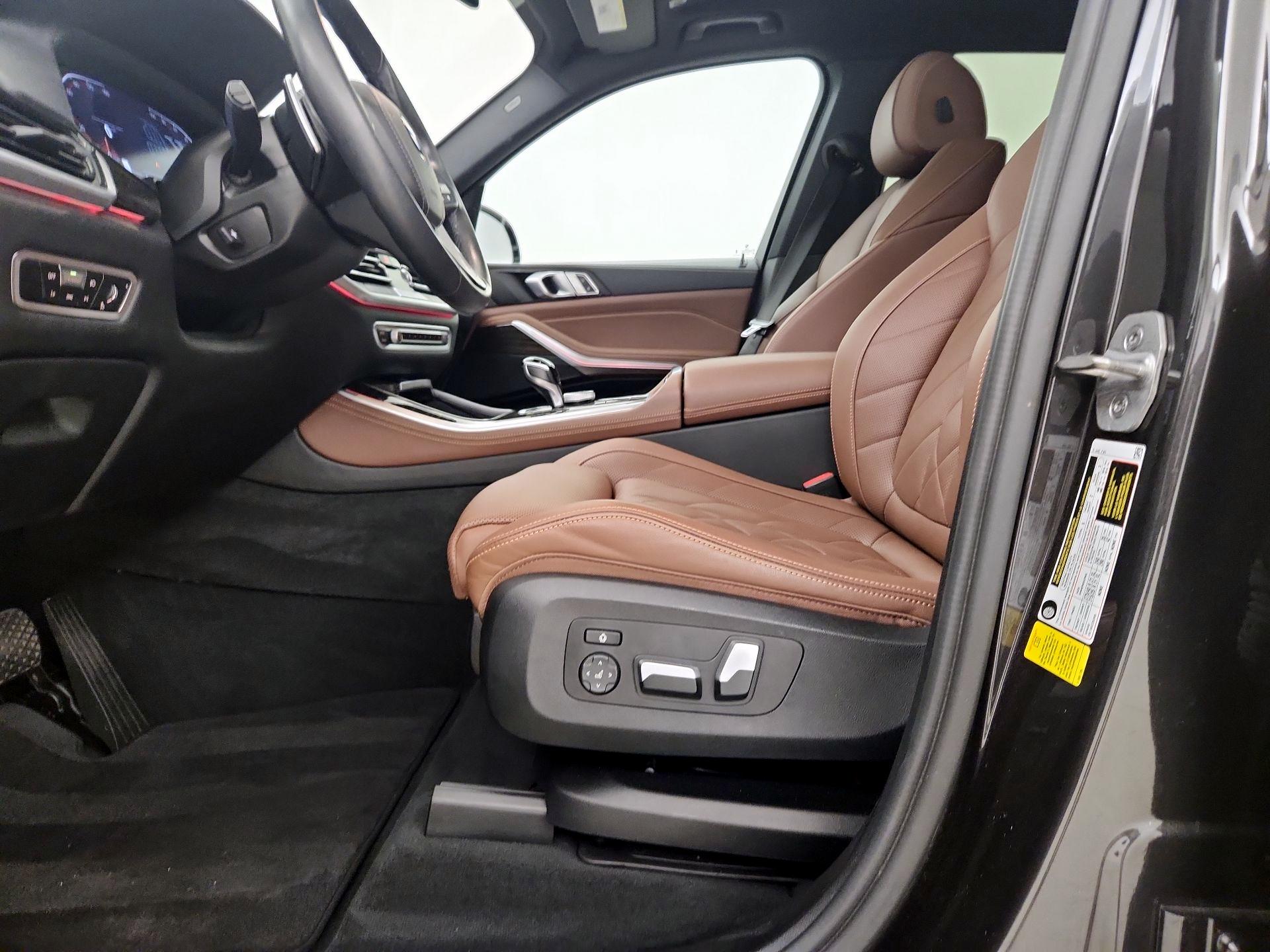 Thumbnail: 2023 BMW X5 - 11