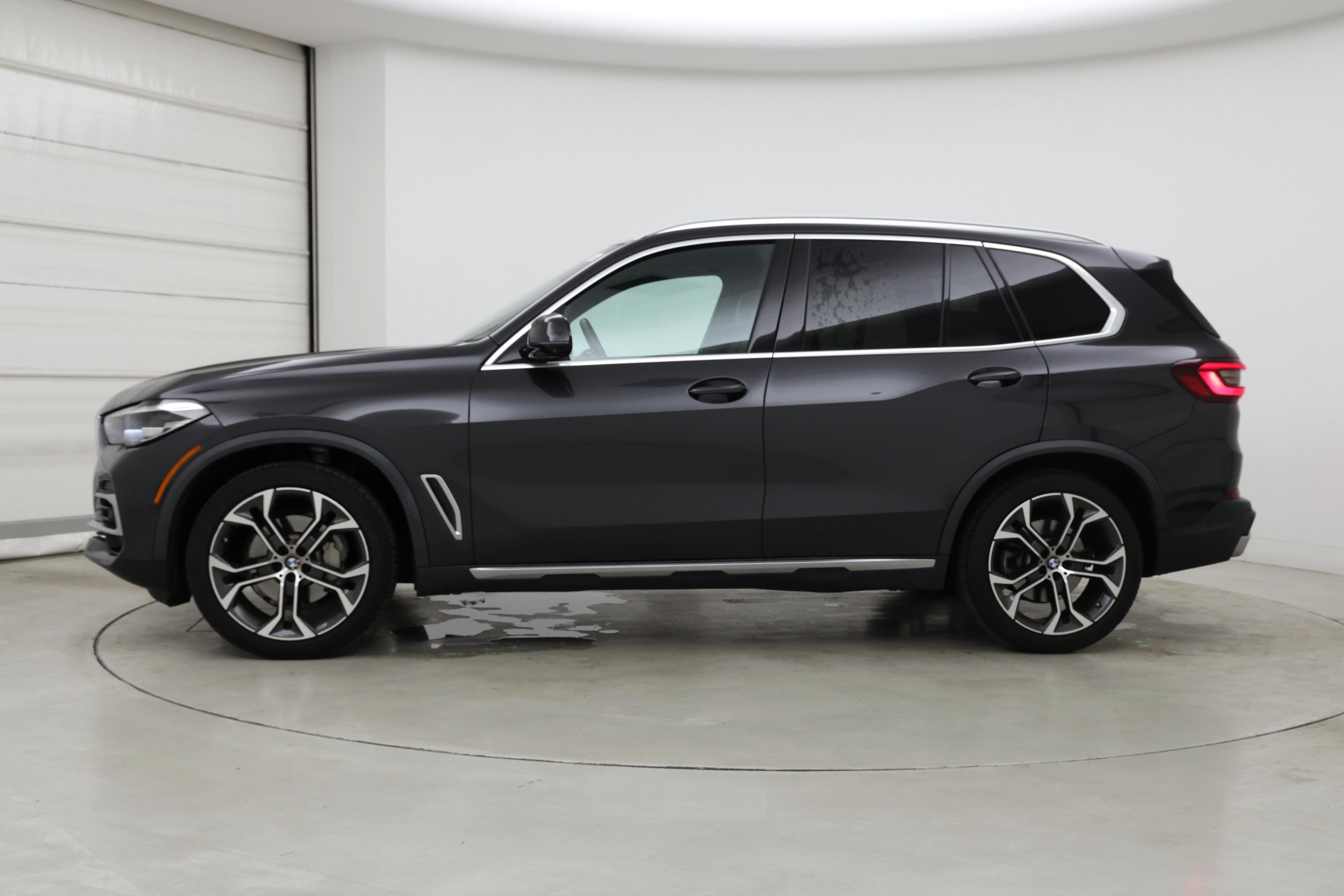 Thumbnail: 2023 BMW X5 - 3