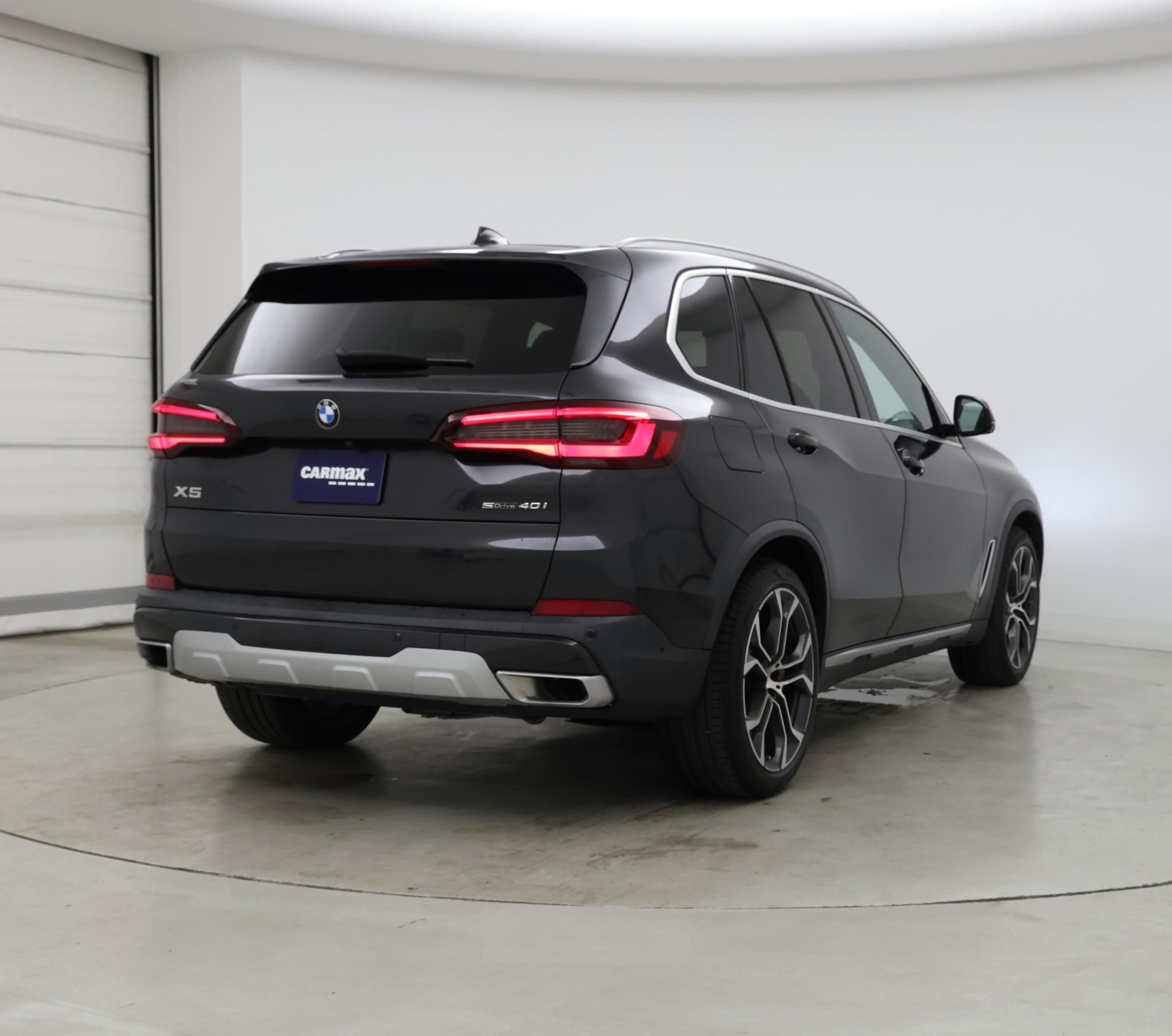 Thumbnail: 2023 BMW X5 - 8