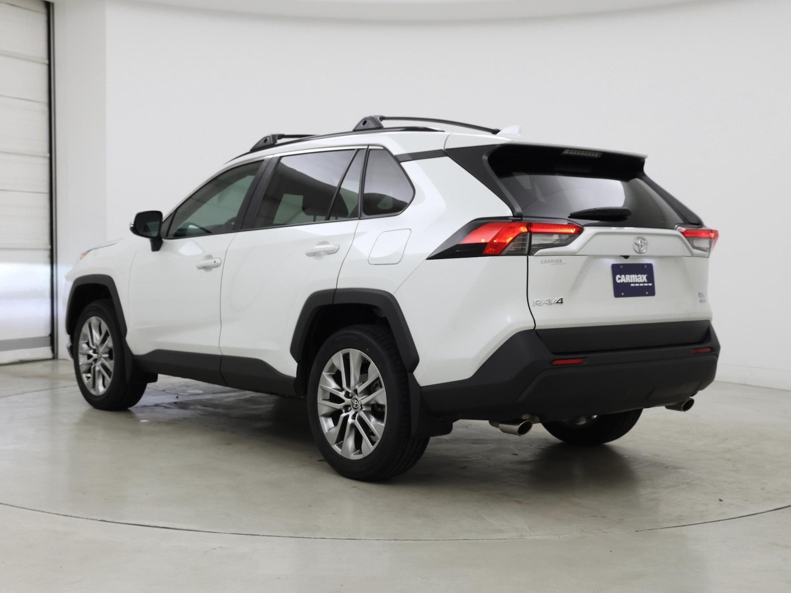2024 Toyota RAV4 XLE Premium - Photo 3