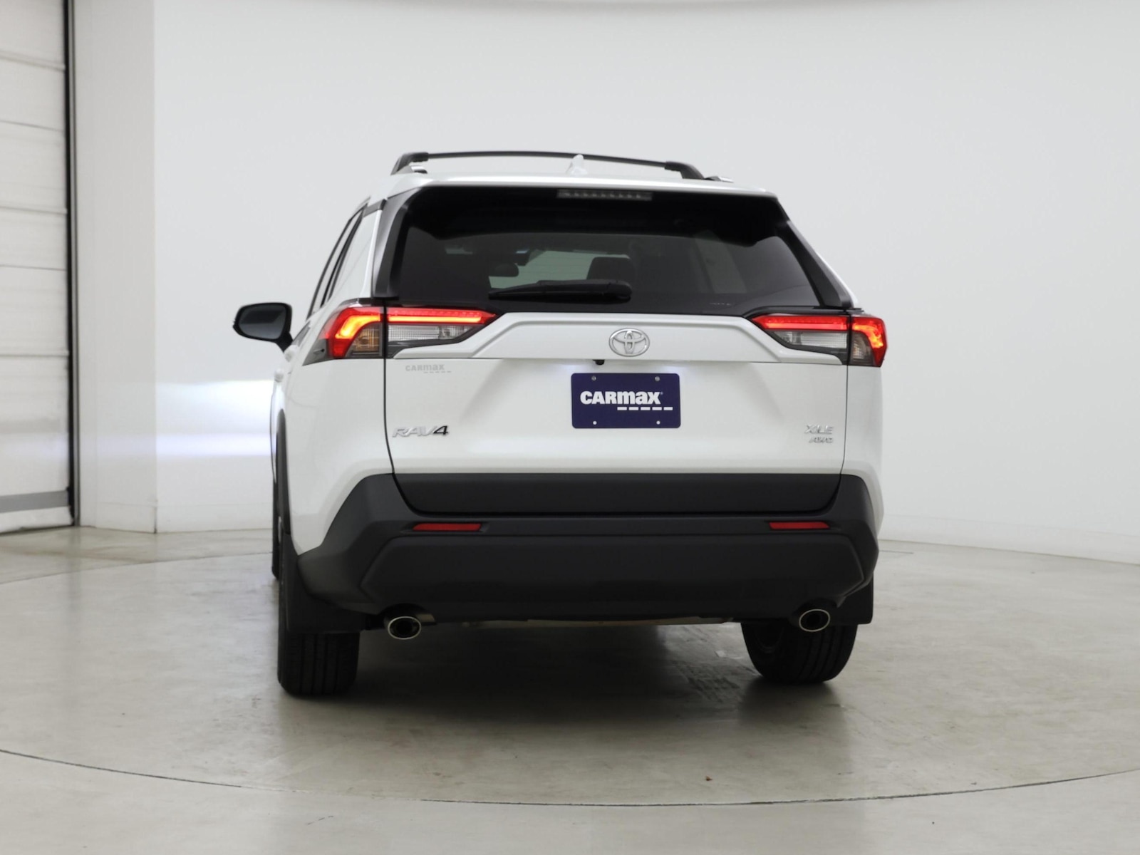 2024 Toyota RAV4 XLE Premium - Photo 7