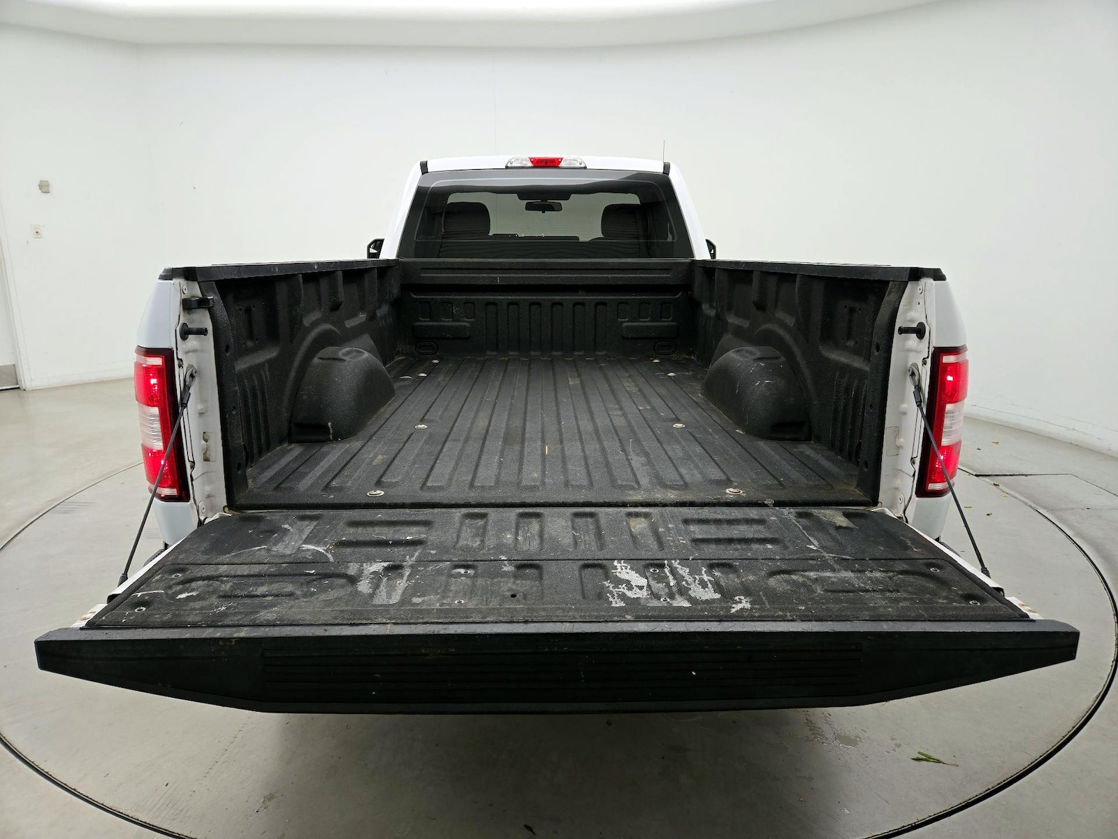 2018 Ford F-150 XL - Photo 20