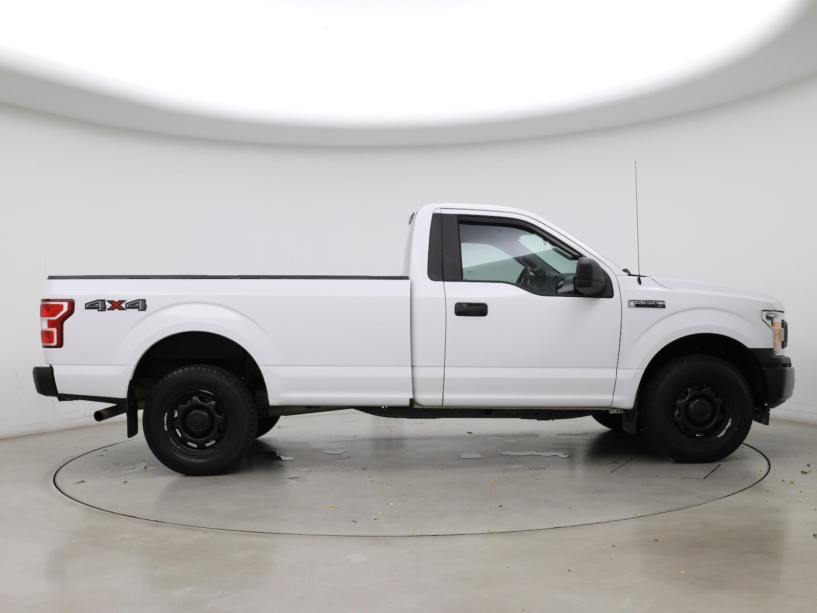 2018 Ford F-150 XL - Photo 8