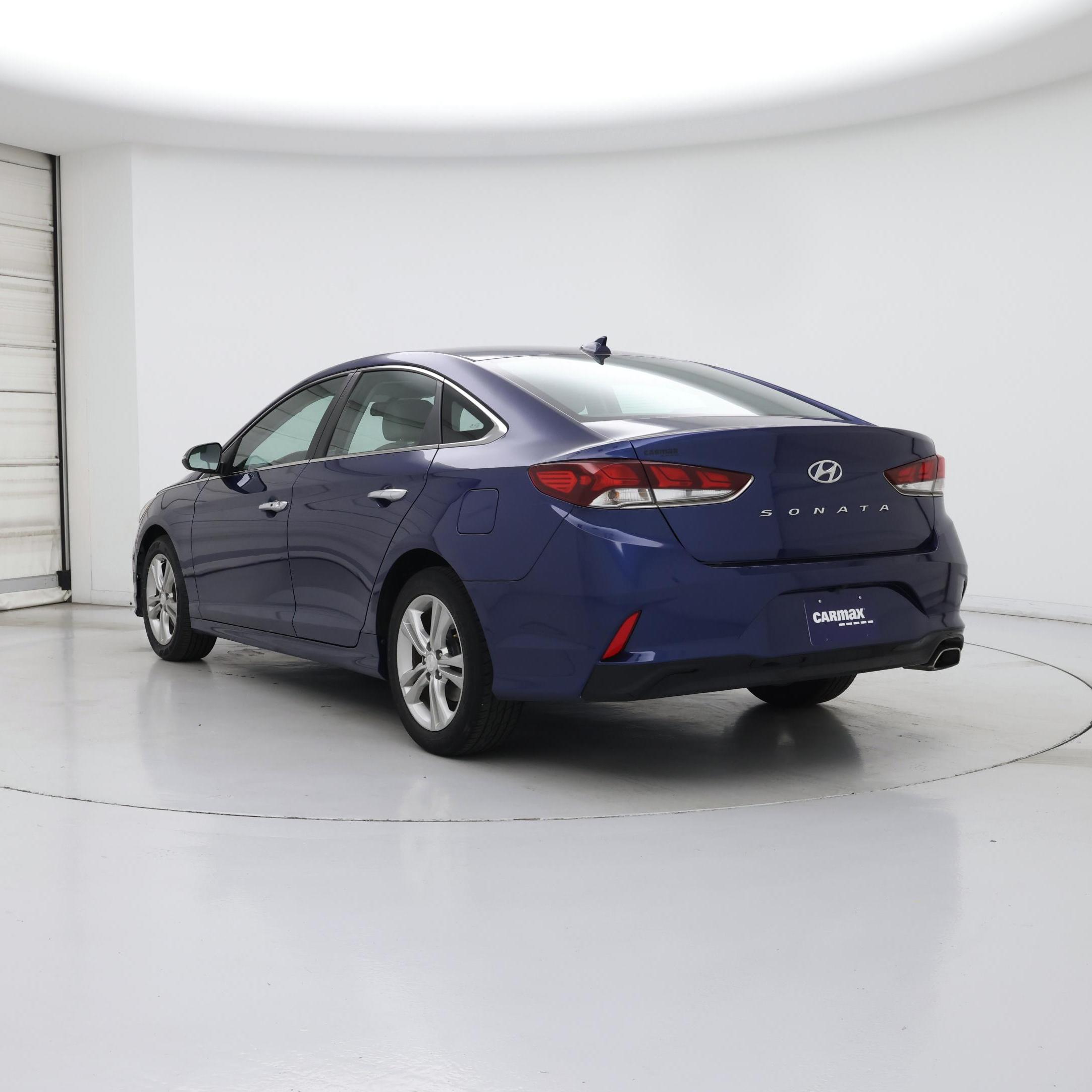 Thumbnail: 2019 Hyundai Sonata - 2