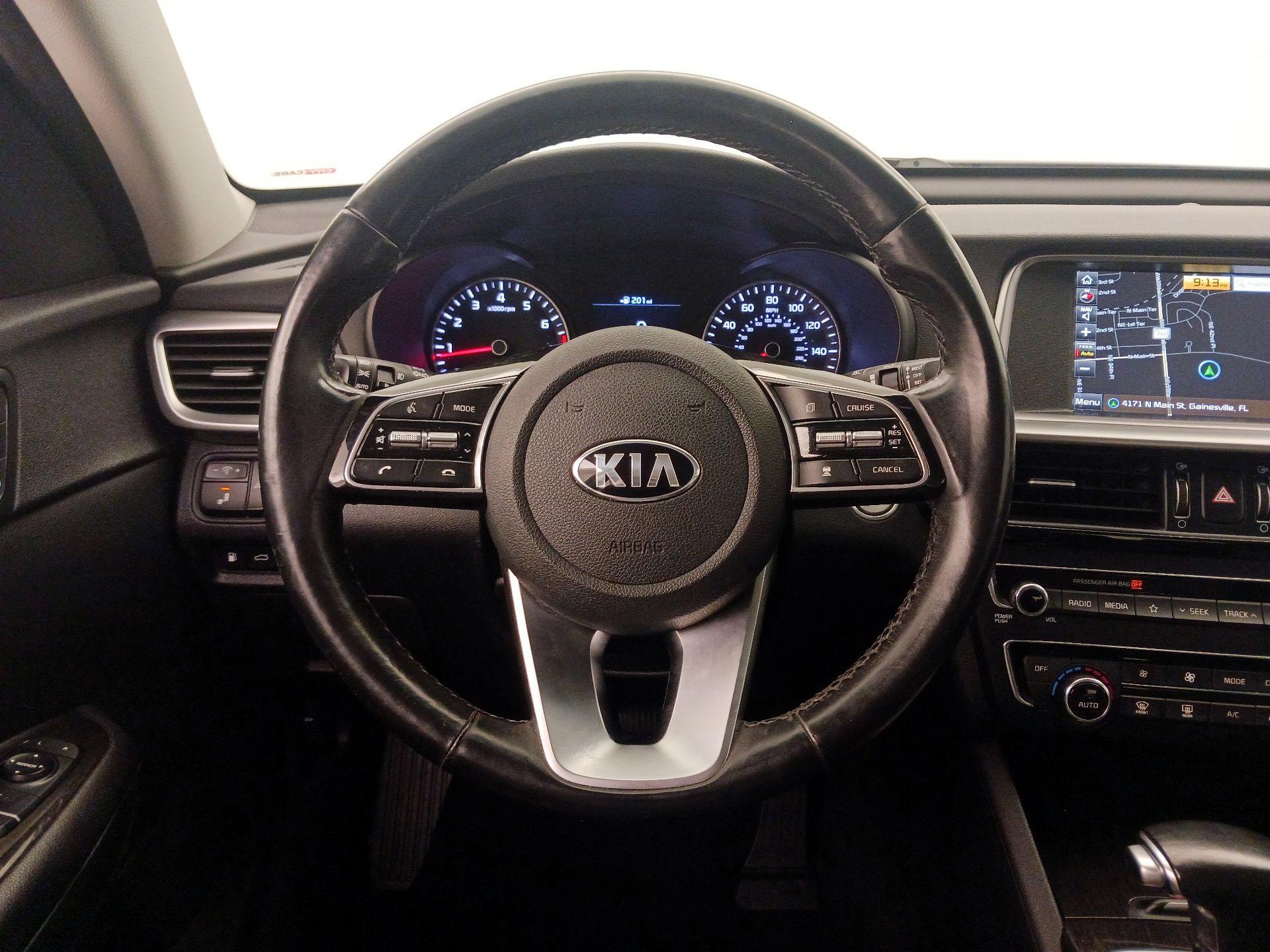 Thumbnail: 2019 Kia Optima - 10