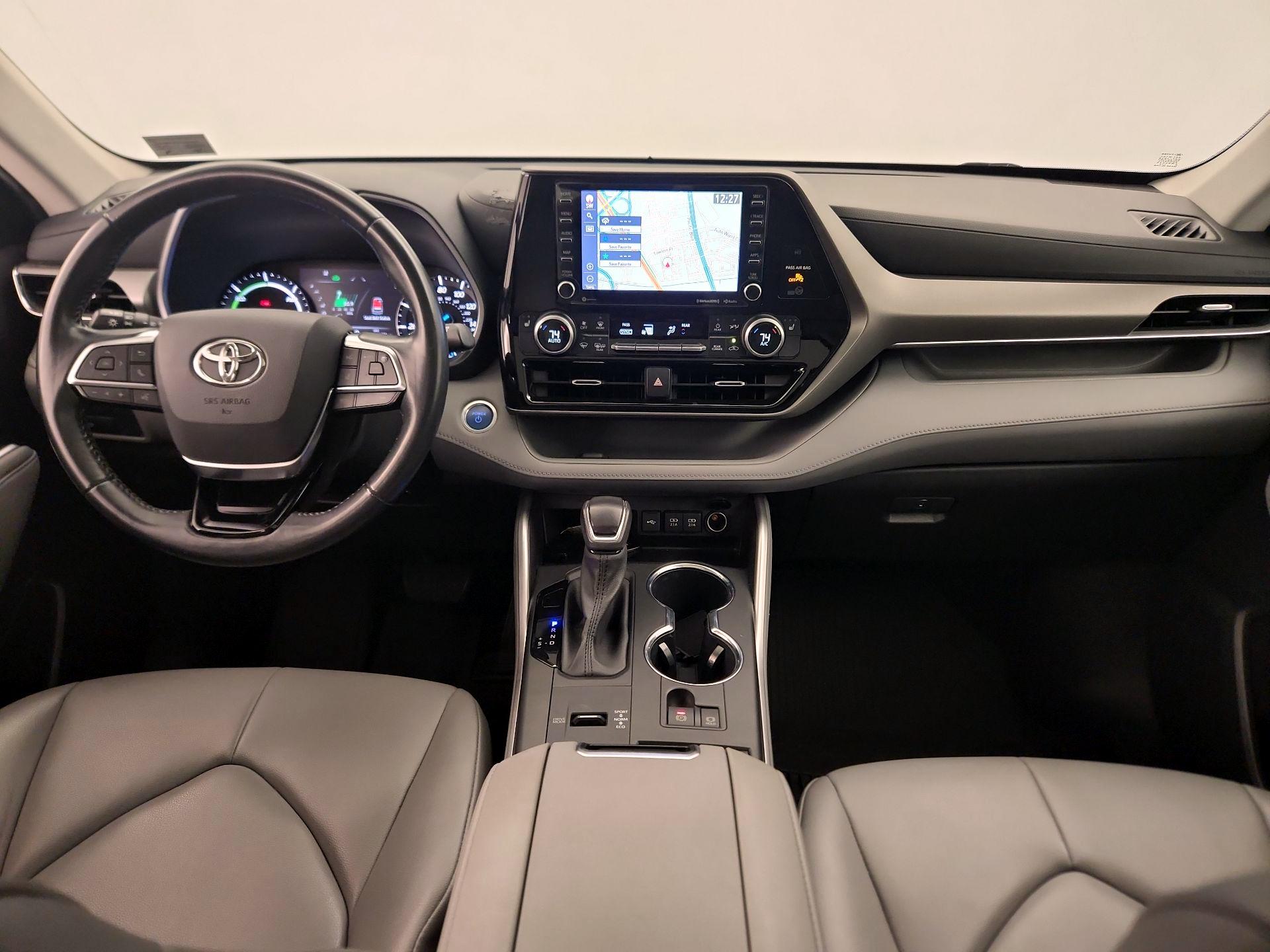 Thumbnail: 2021 Toyota Highlander - 9