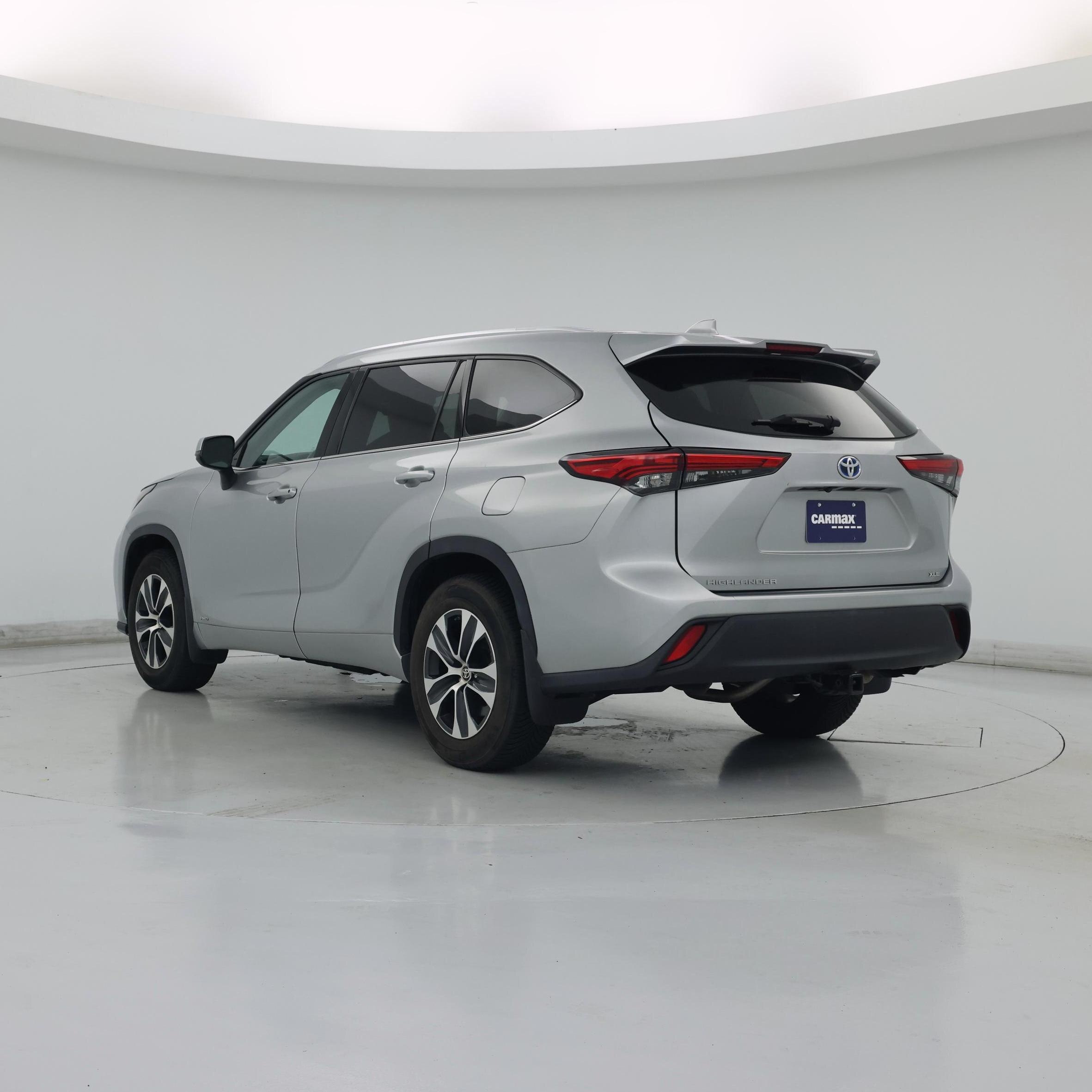Thumbnail: 2021 Toyota Highlander - 2