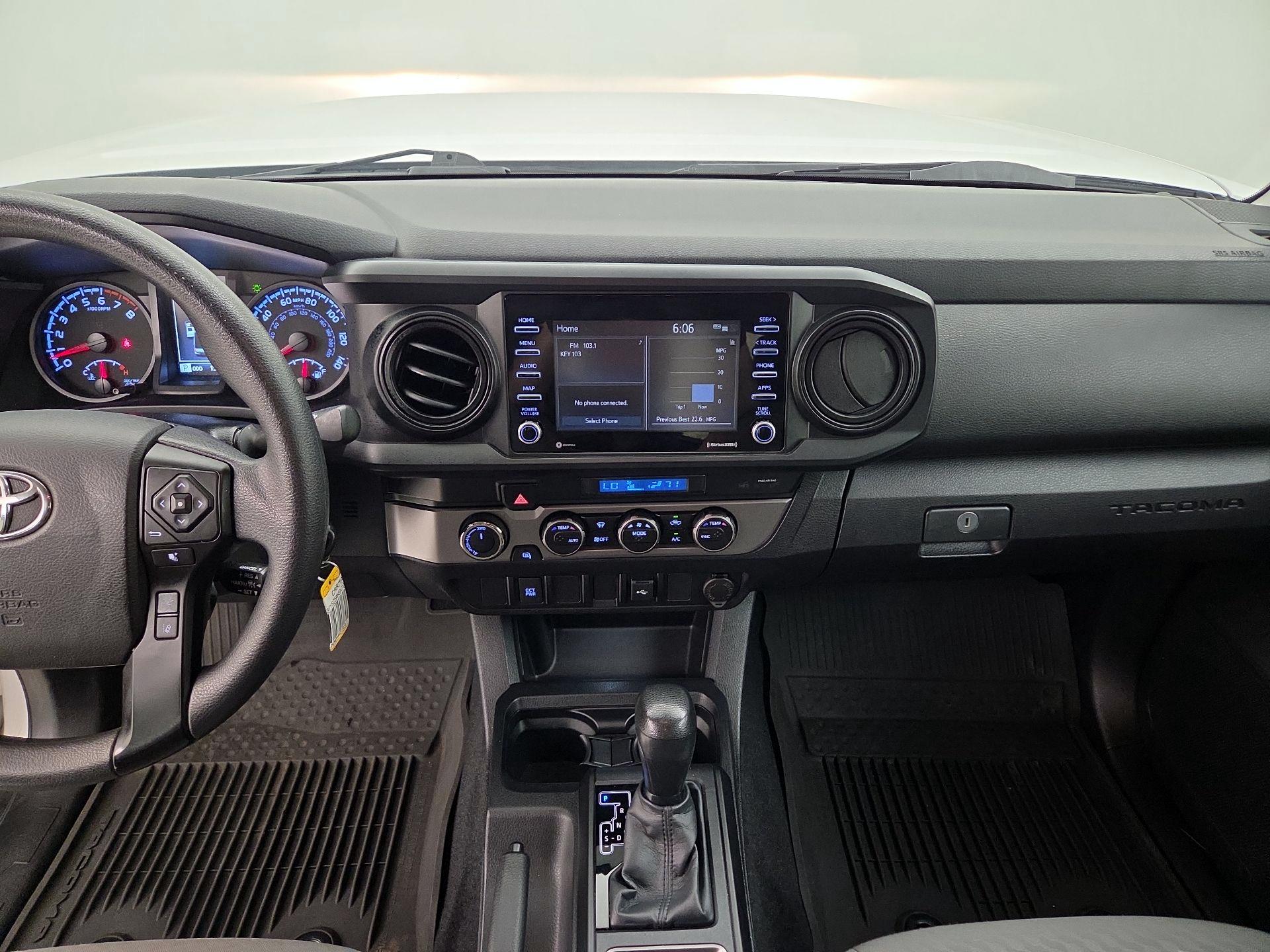 Thumbnail: 2022 Toyota Tacoma - 9