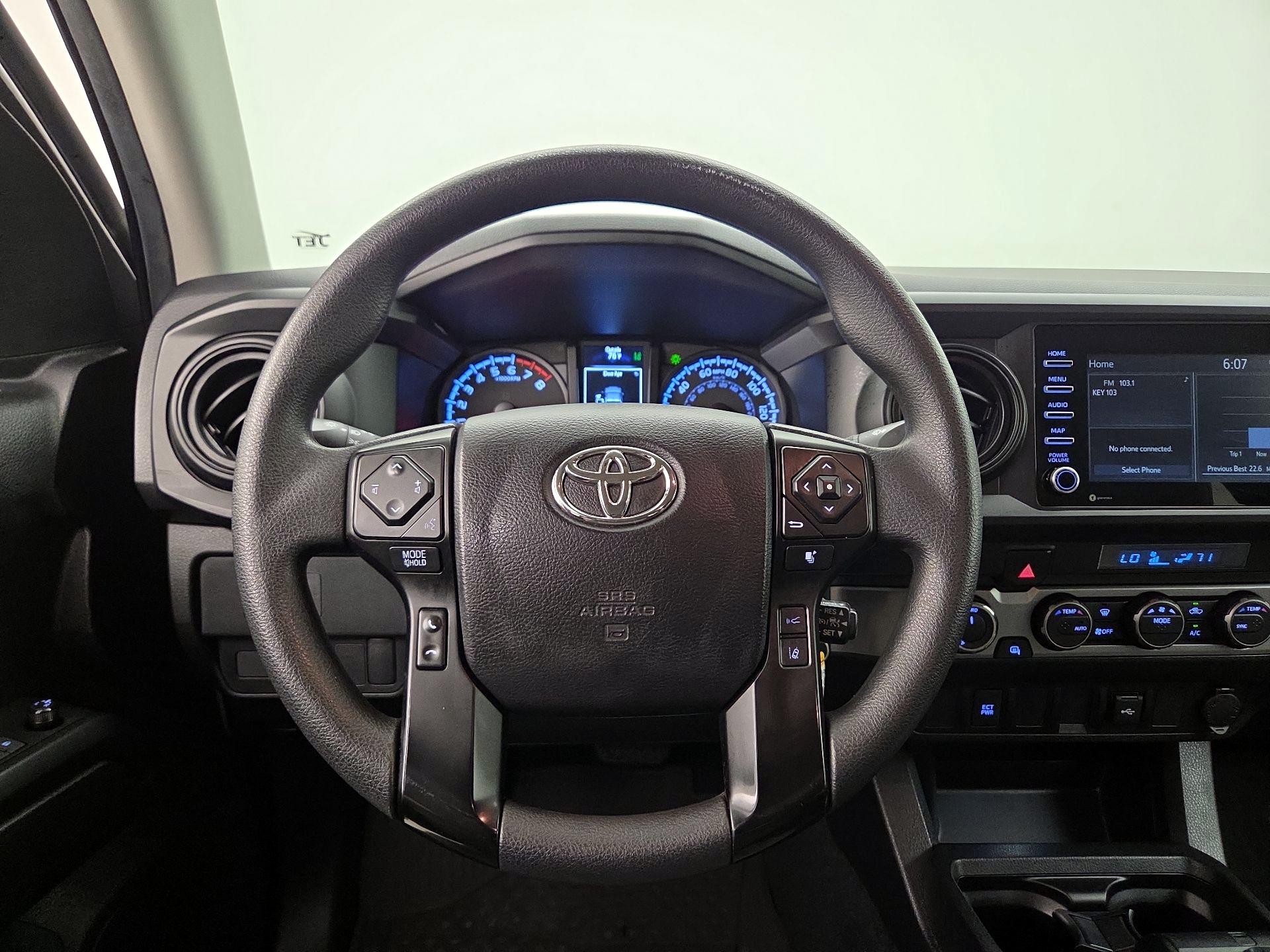 Thumbnail: 2022 Toyota Tacoma - 10