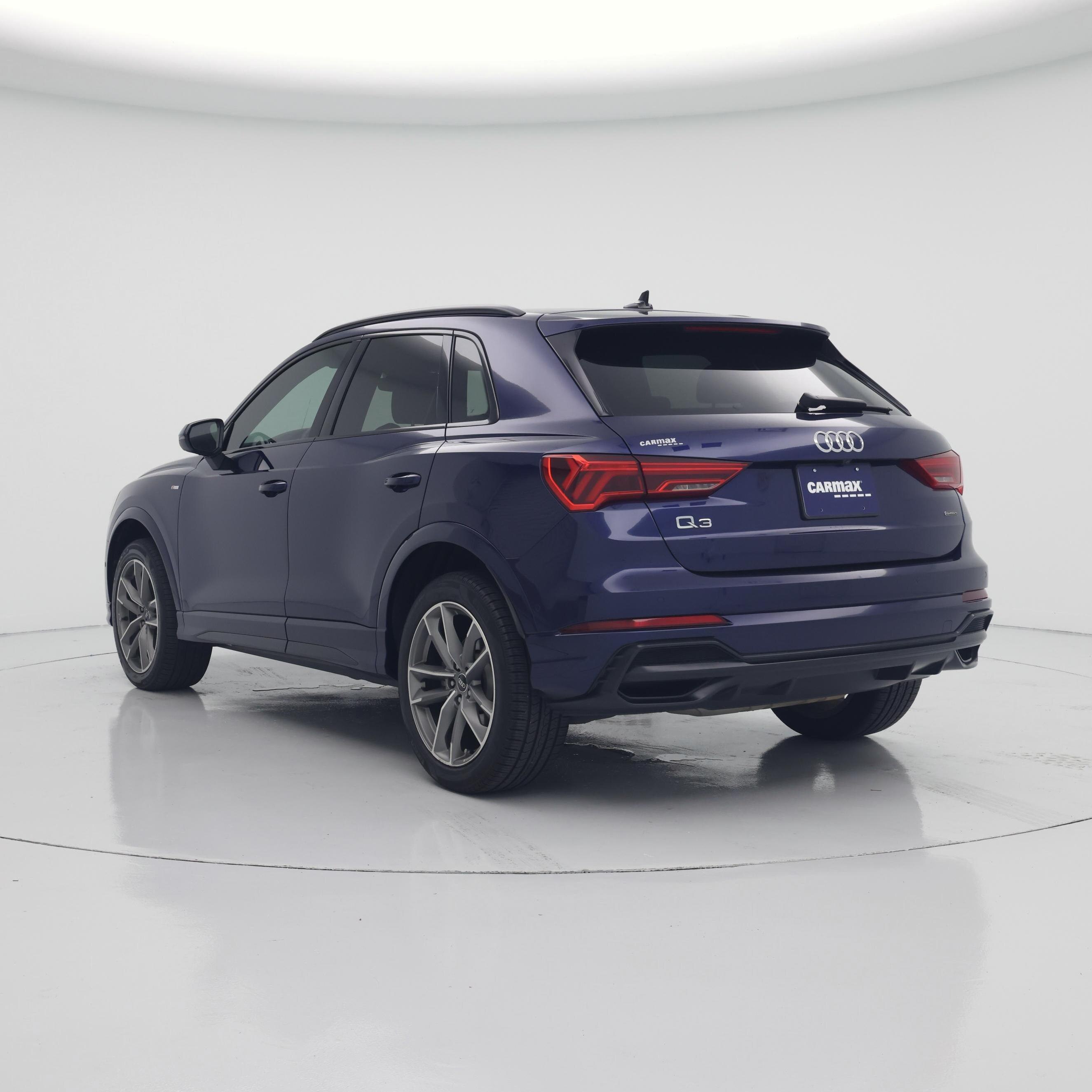 Thumbnail: 2021 Audi Q3 - 2