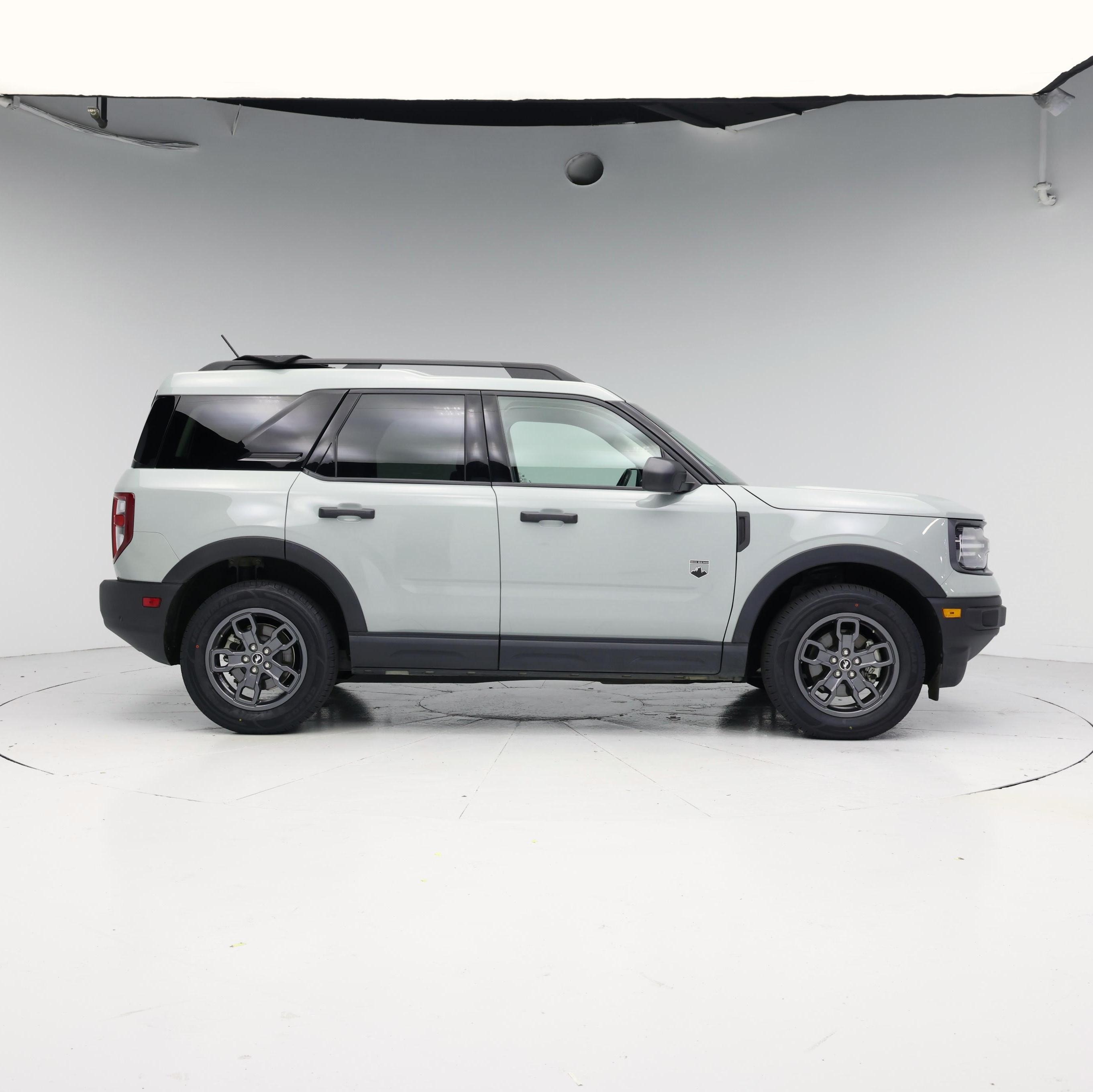 Thumbnail: 2023 Ford Bronco Sport - 7