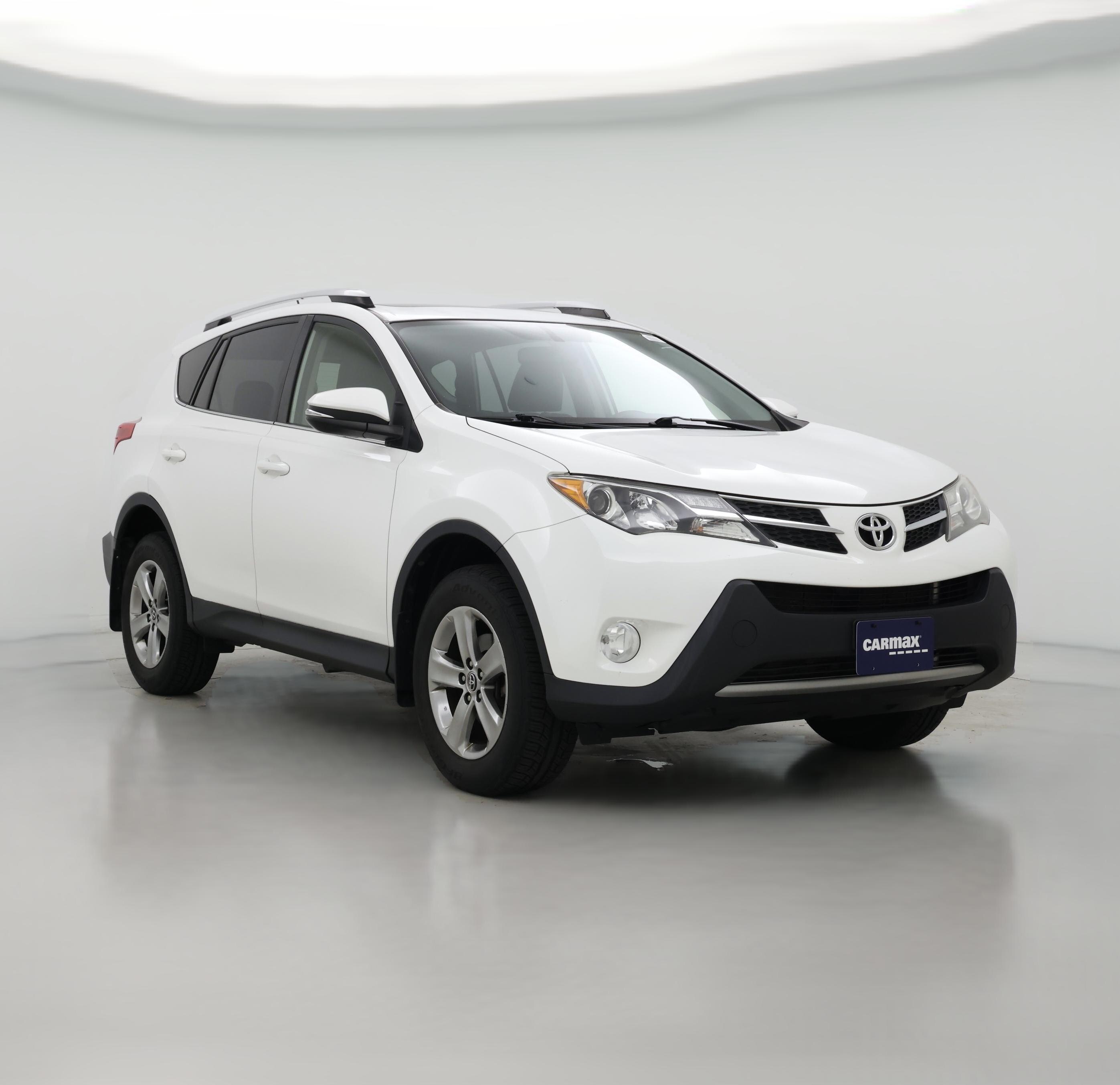 Thumbnail: 2015 Toyota RAV4 - 1