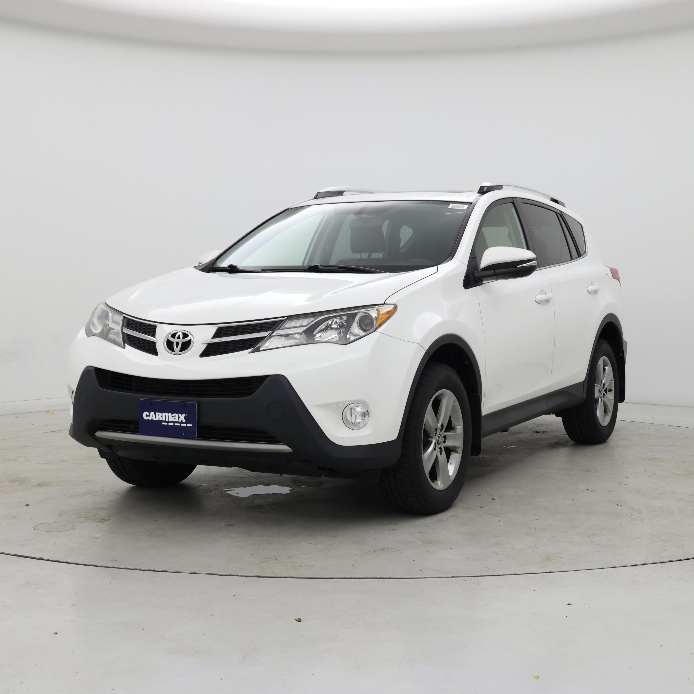 Thumbnail: 2015 Toyota RAV4 - 4