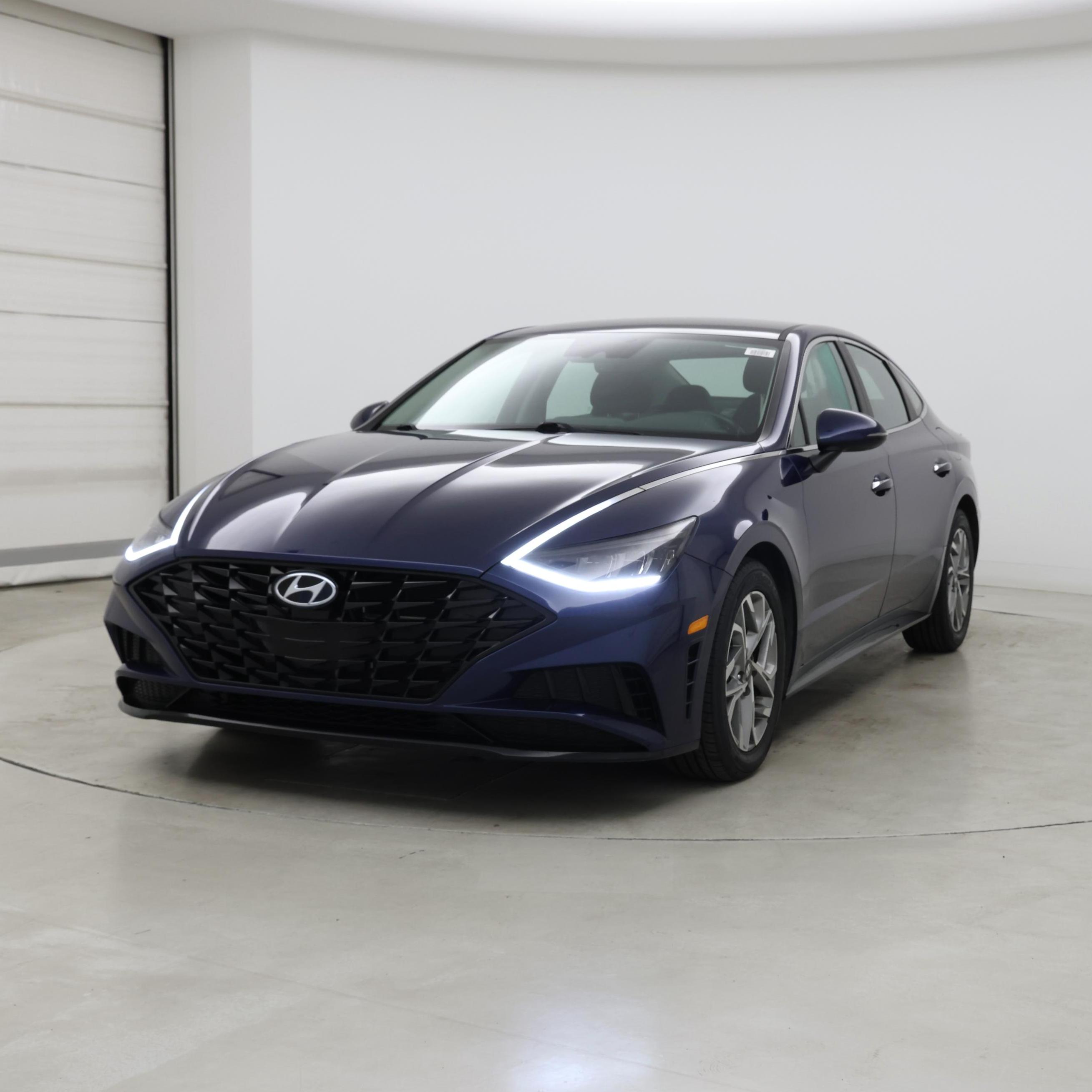 Thumbnail: 2020 Hyundai Sonata - 4