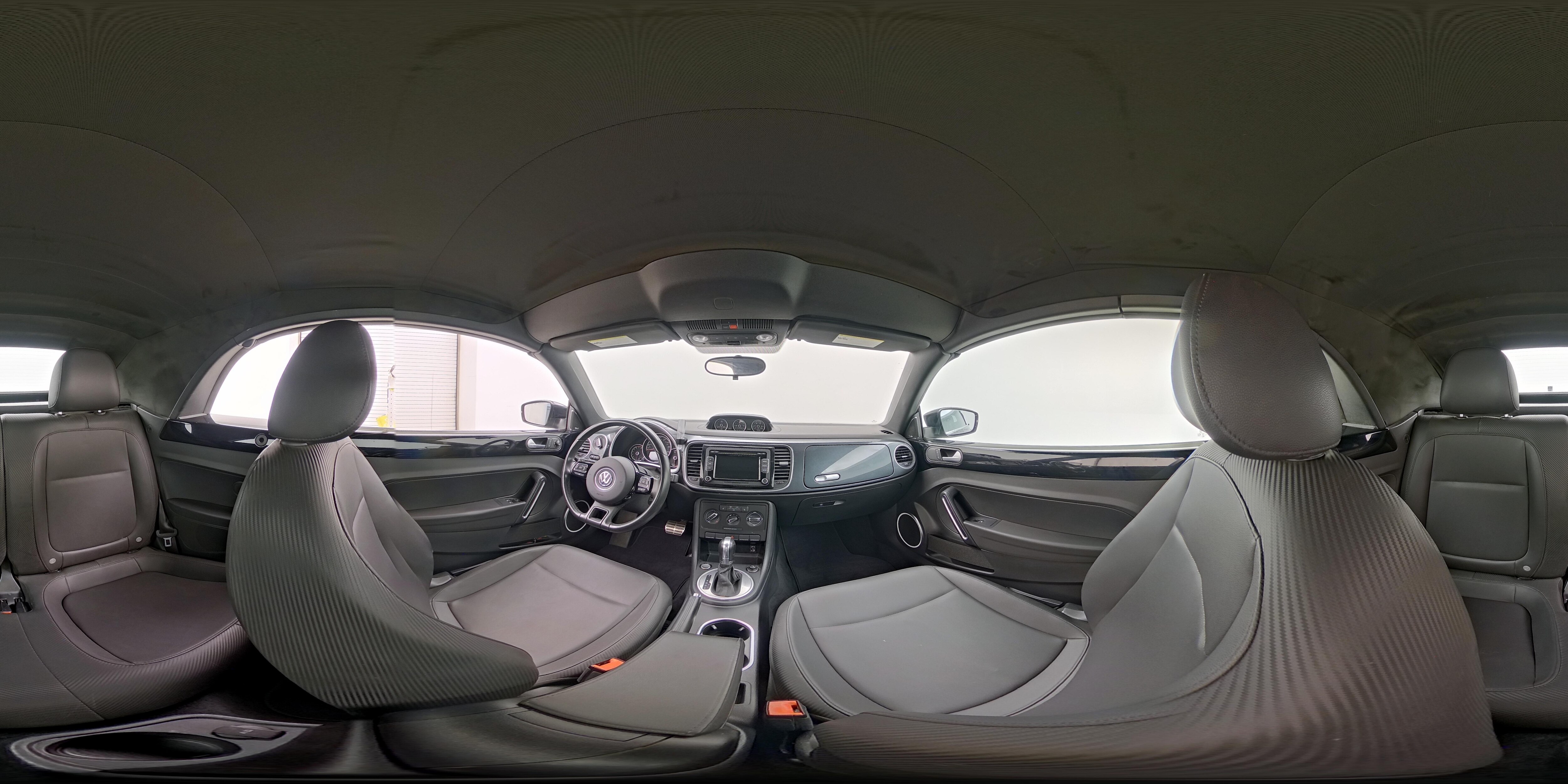 2015 Volkswagen Beetle R-Line - Photo 23