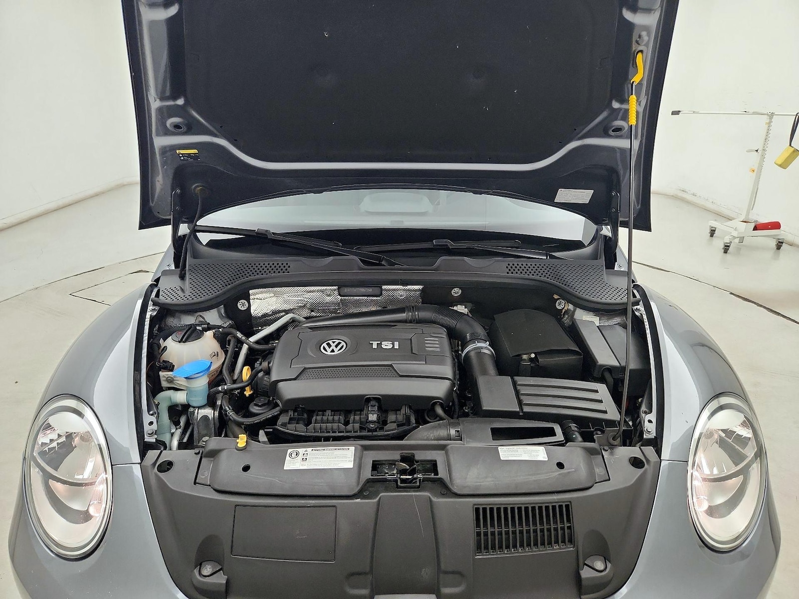 2015 Volkswagen Beetle R-Line - Photo 20