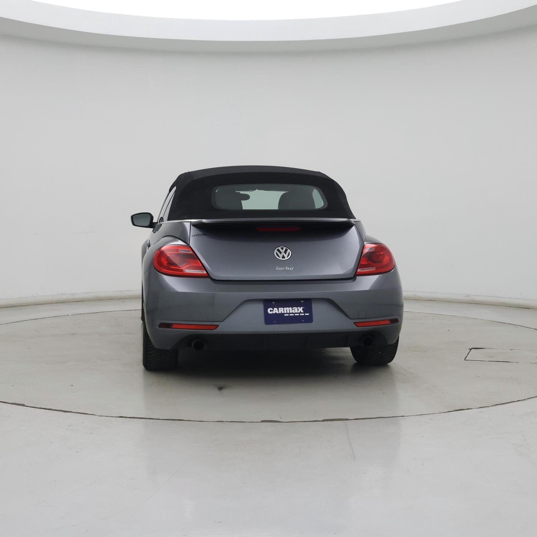 Thumbnail: 2015 Volkswagen Beetle - 6
