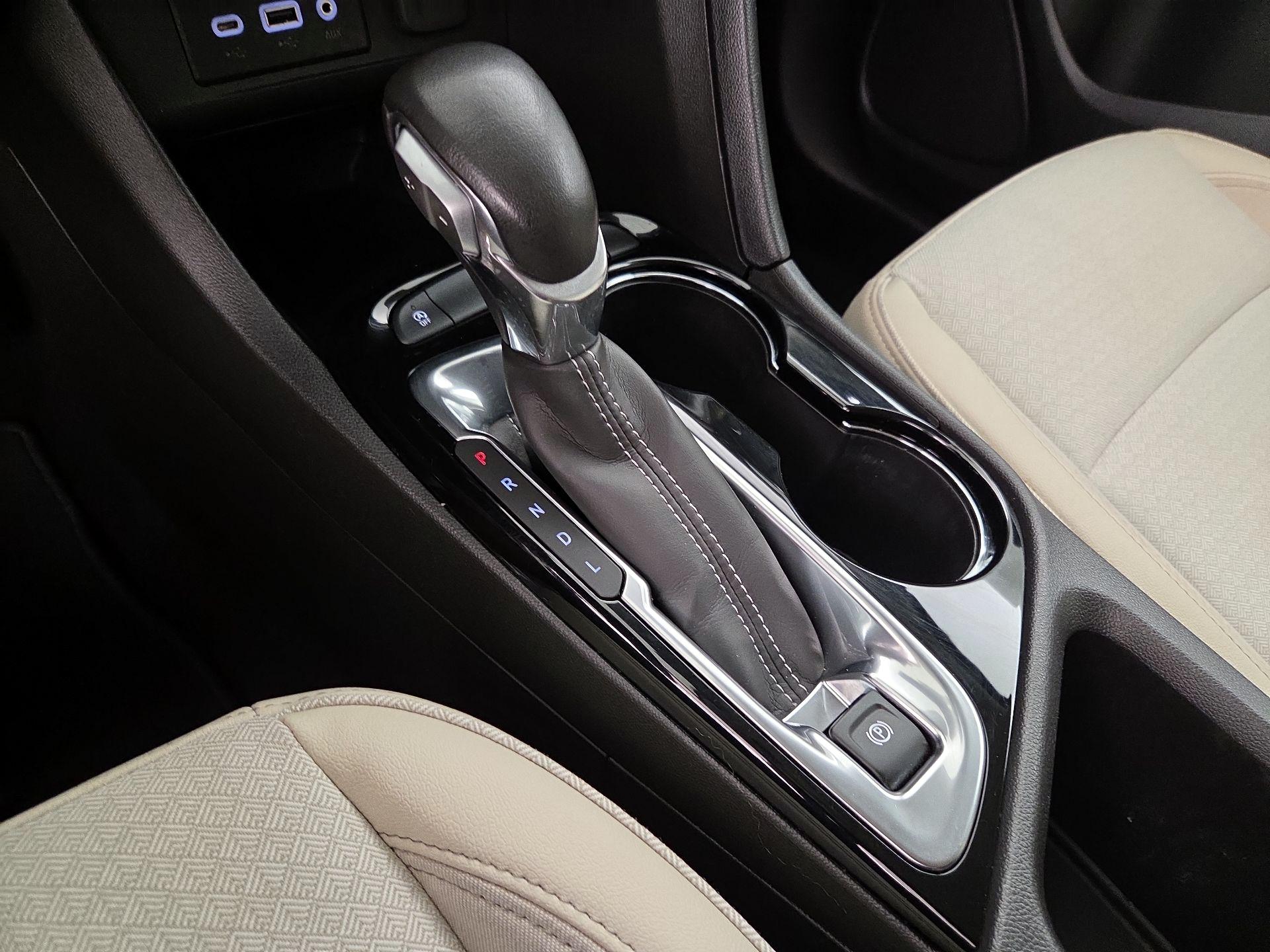 Thumbnail: 2021 Buick Encore GX - 17