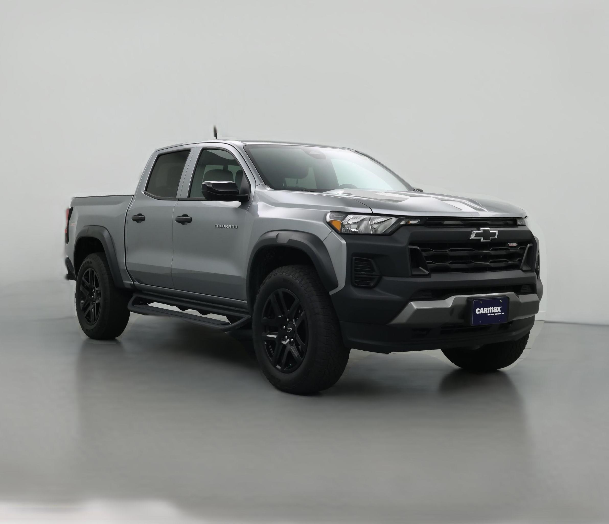 Thumbnail: 2023 Chevrolet Colorado - 1
