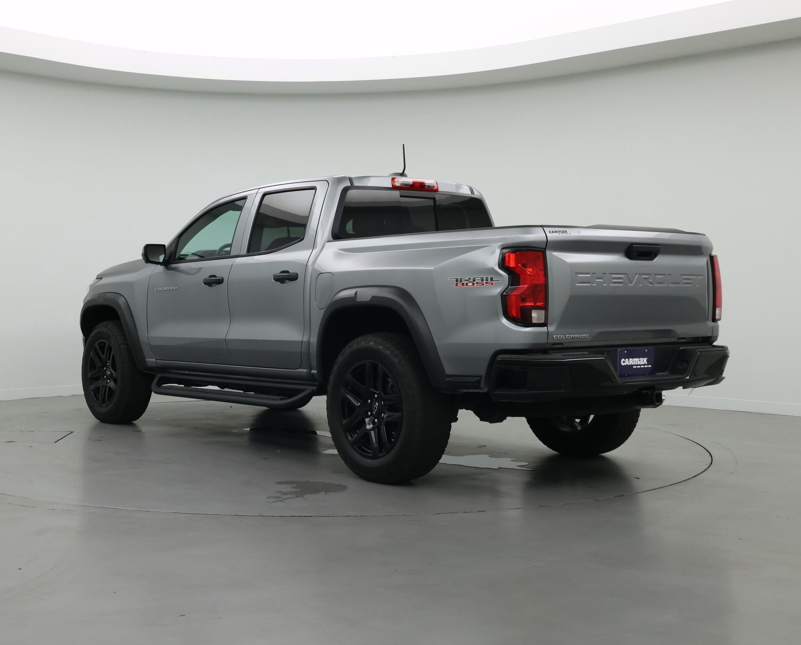 Thumbnail: 2023 Chevrolet Colorado - 2