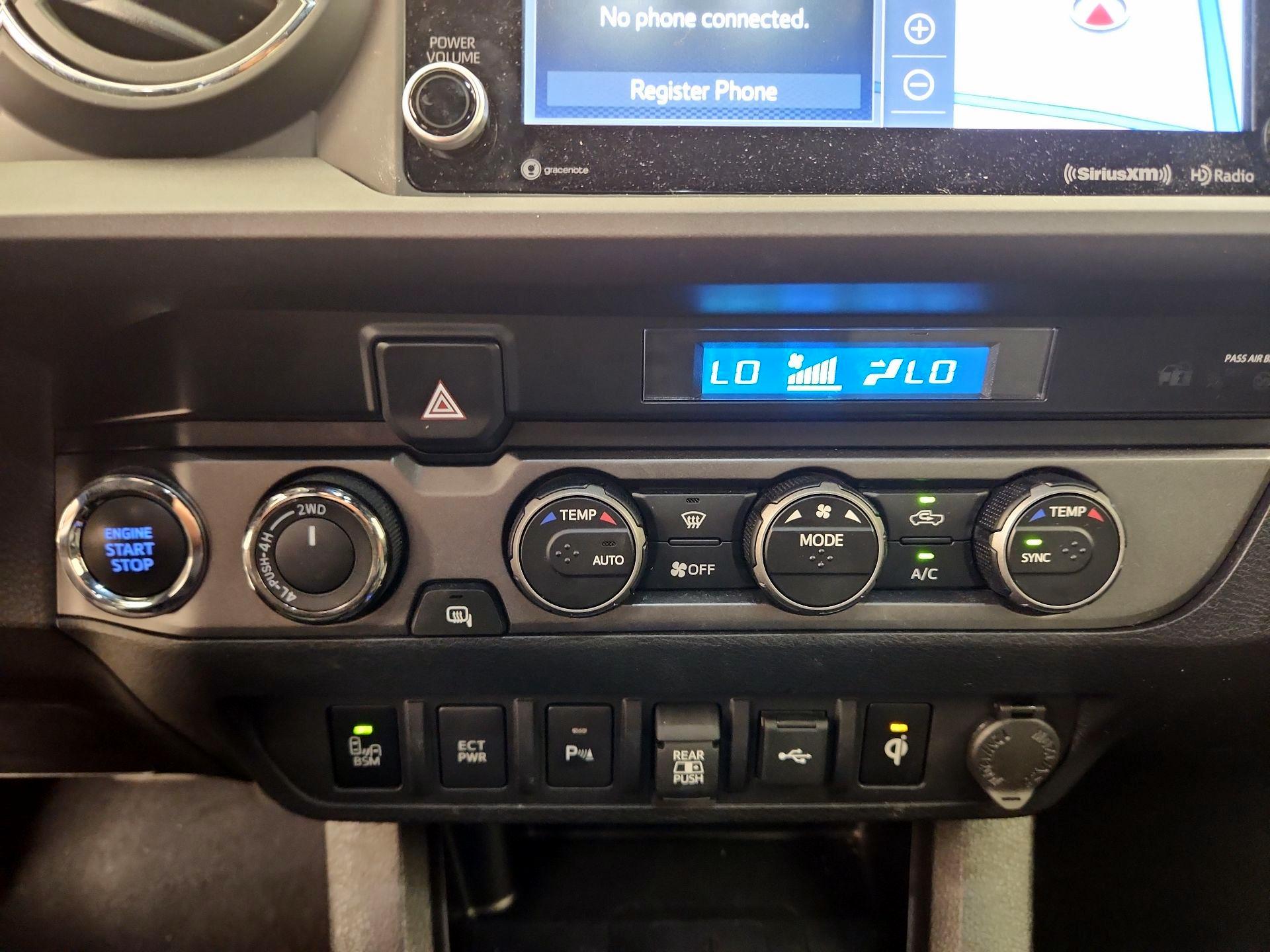 Thumbnail: 2023 Toyota Tacoma - 17