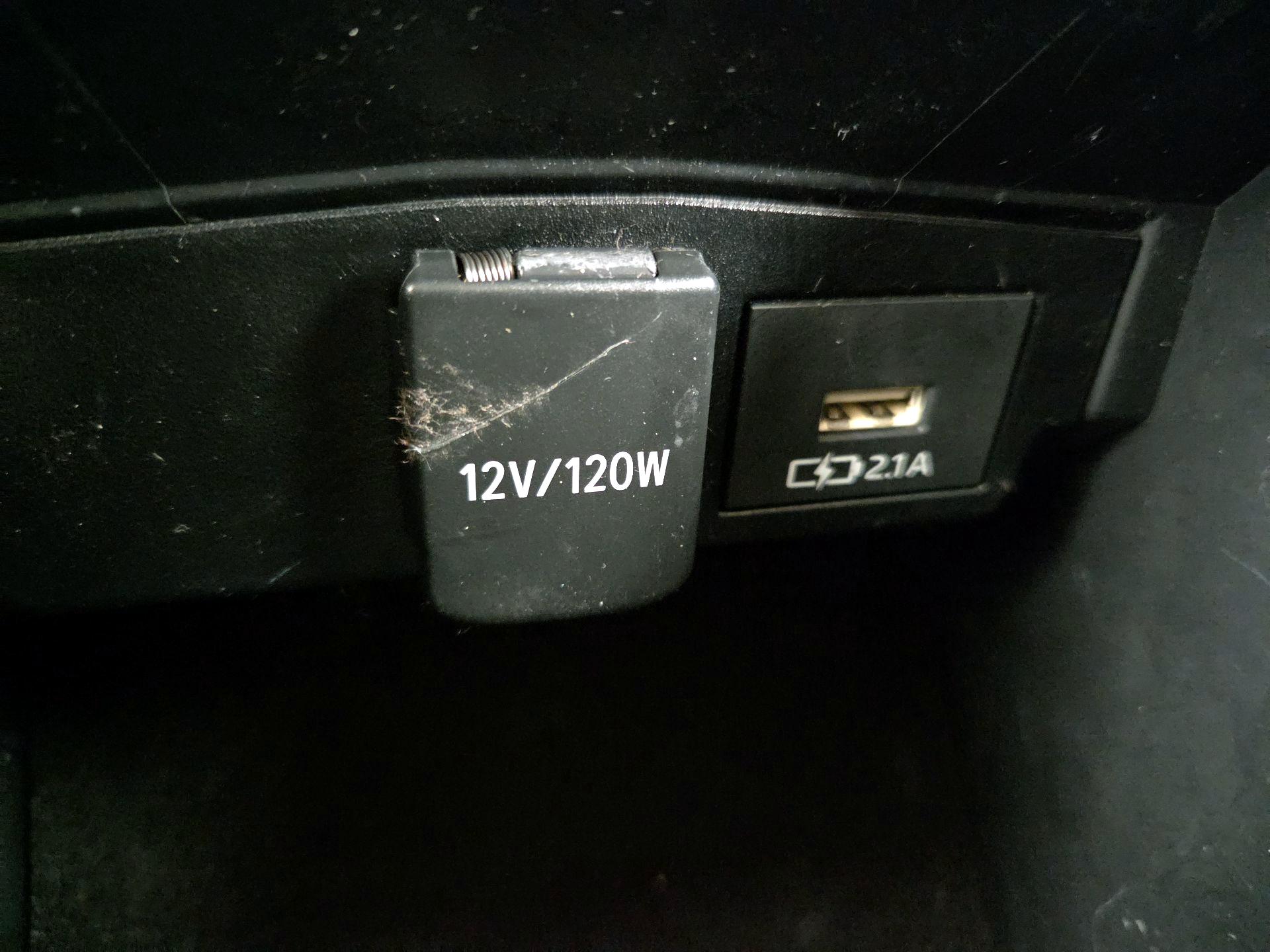 Thumbnail: 2020 Toyota Corolla - 18