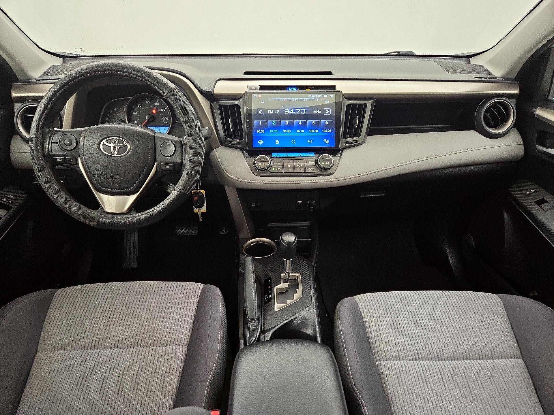 Thumbnail: 2014 Toyota RAV4 - 9