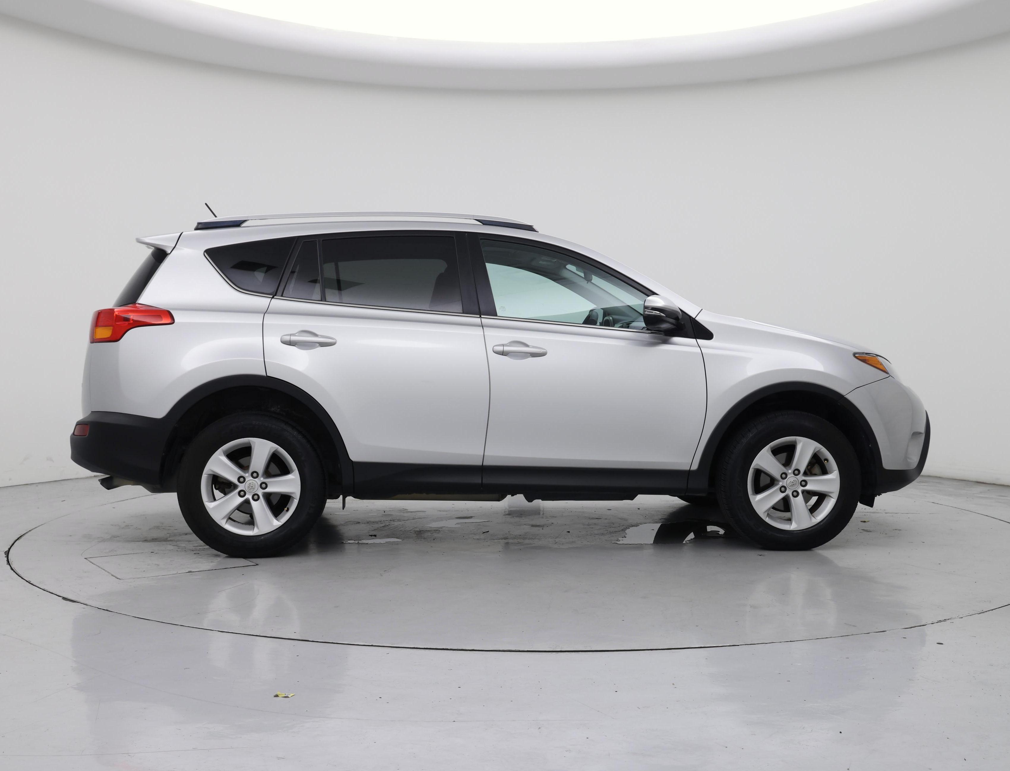 Thumbnail: 2014 Toyota RAV4 - 7