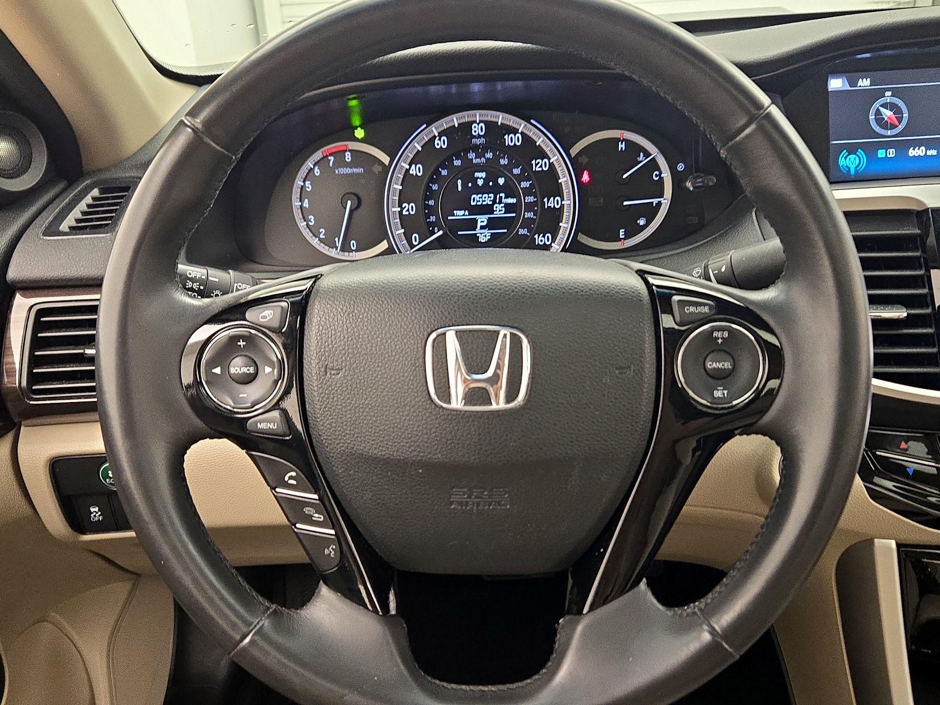 Thumbnail: 2017 Honda Accord - 10