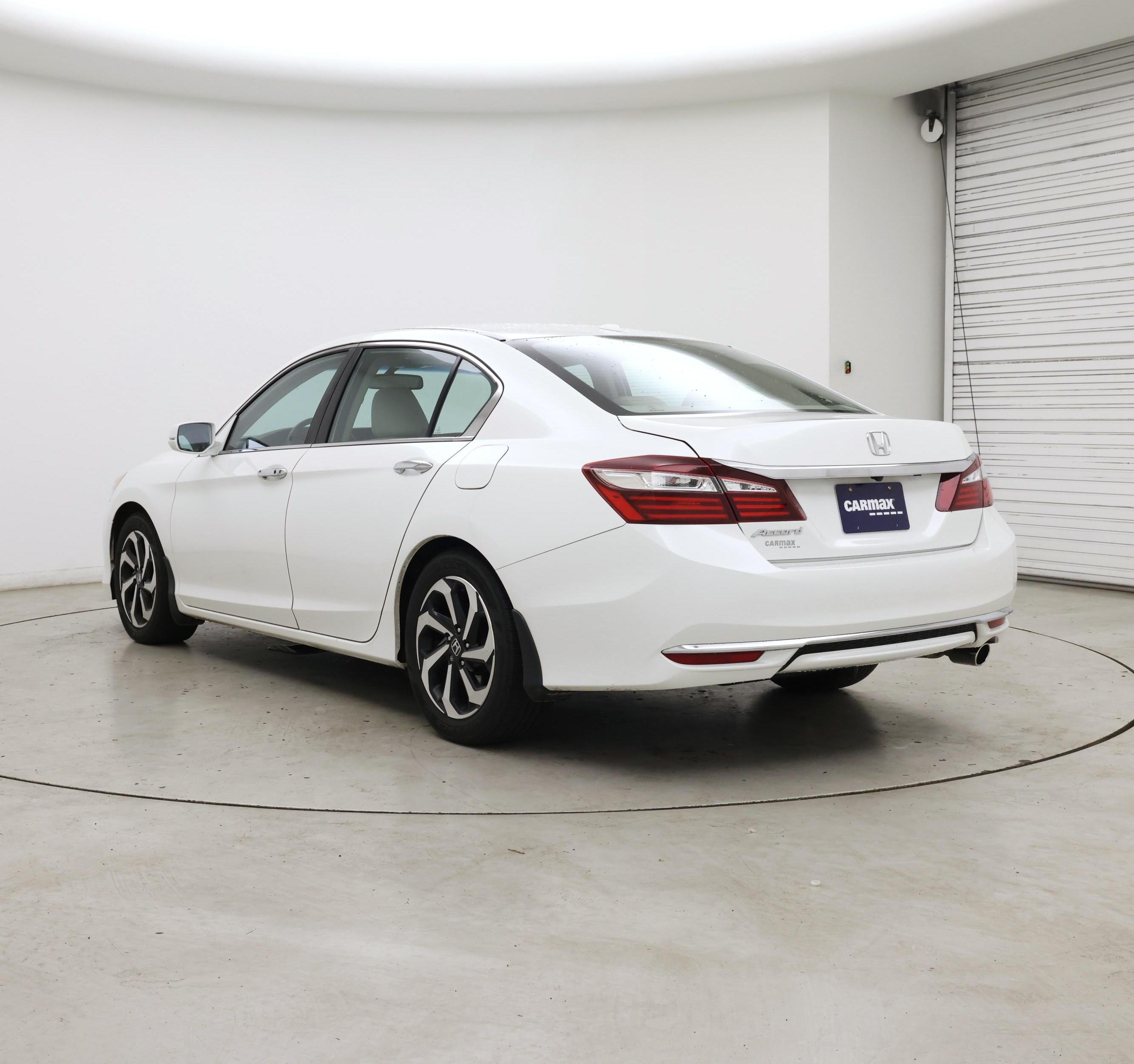 Thumbnail: 2017 Honda Accord - 2