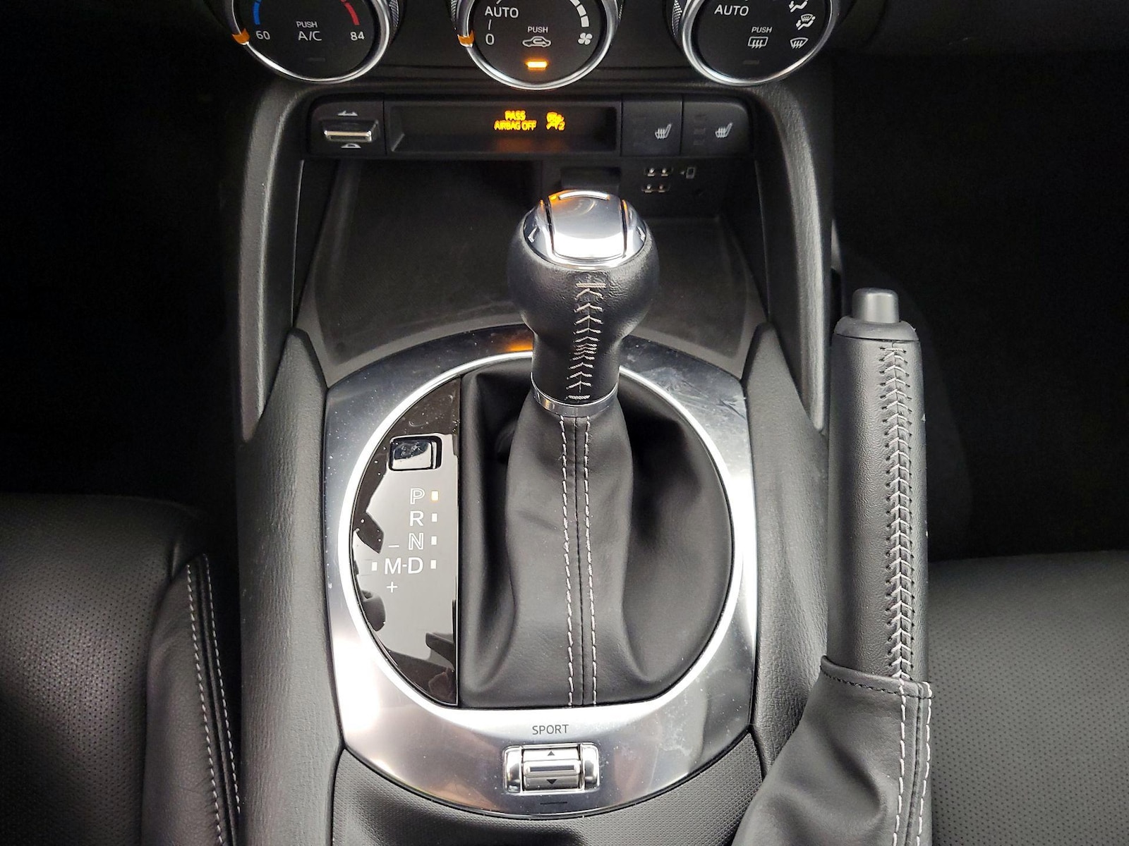 2022 Mazda MX-5 Miata RF Grand Touring - Photo 19
