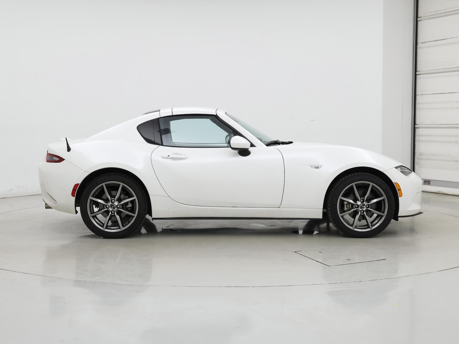 2022 Mazda MX-5 Miata RF Grand Touring - Photo 8