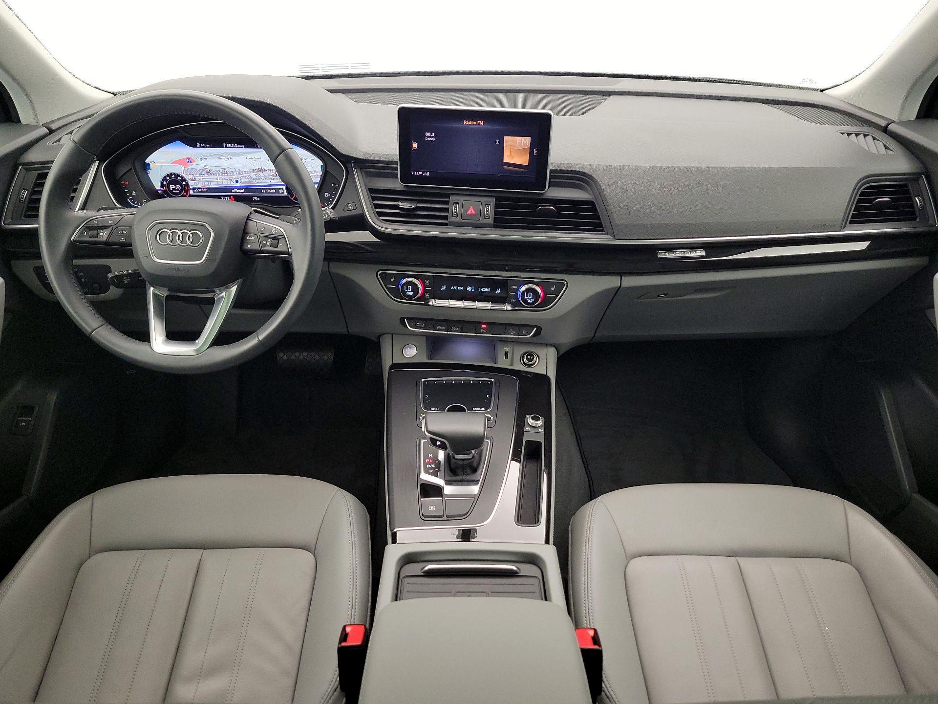 Thumbnail: 2020 Audi Q5 - 9
