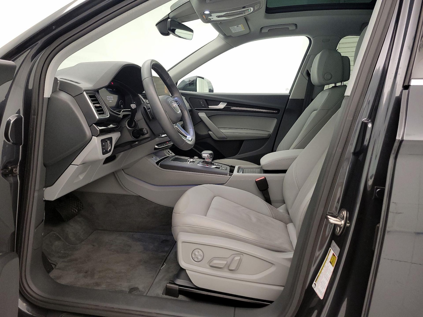 2020 Audi Q5 Premium Plus - Photo 12